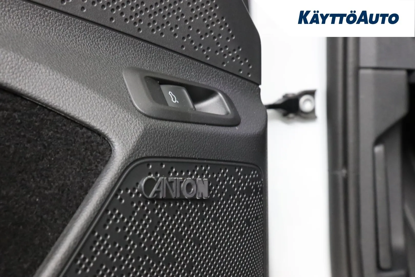 SKODA Enyaq MPL-218 carousel image