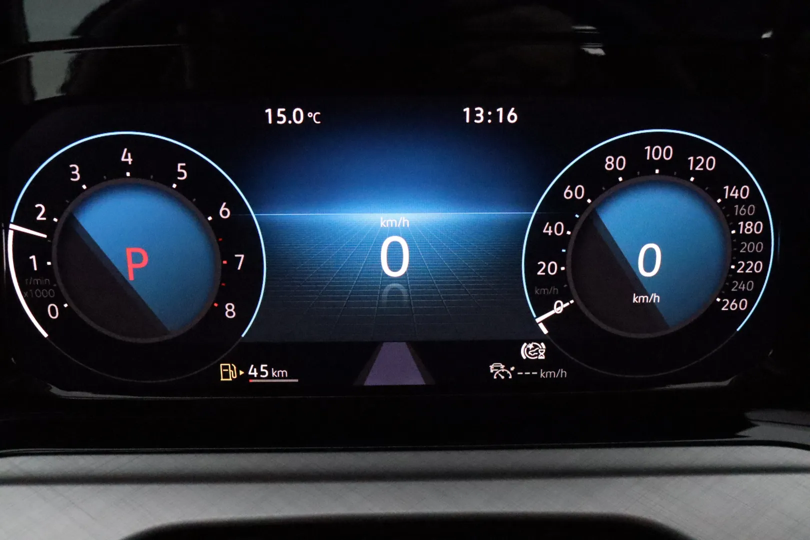 VOLKSWAGEN Golf IPL-532 carousel image