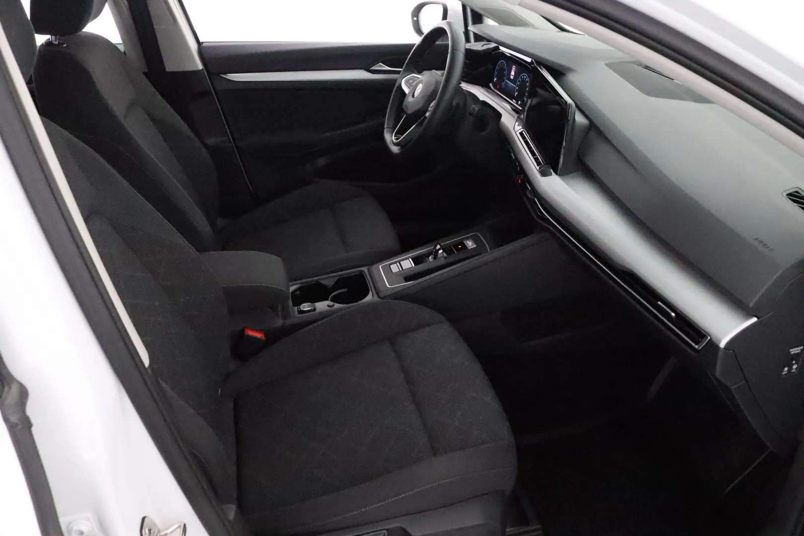 VOLKSWAGEN Golf IPL-532 carousel image