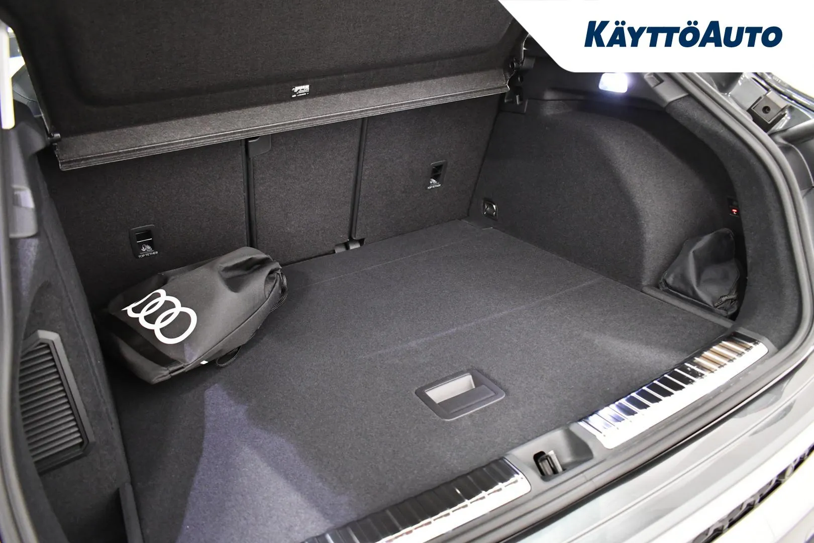 Audi Q3 NOK-658 carousel image