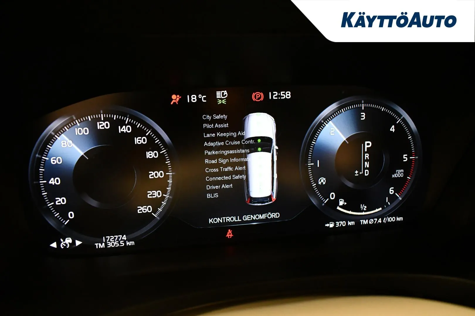 VOLVO V90 CLX-562 carousel image