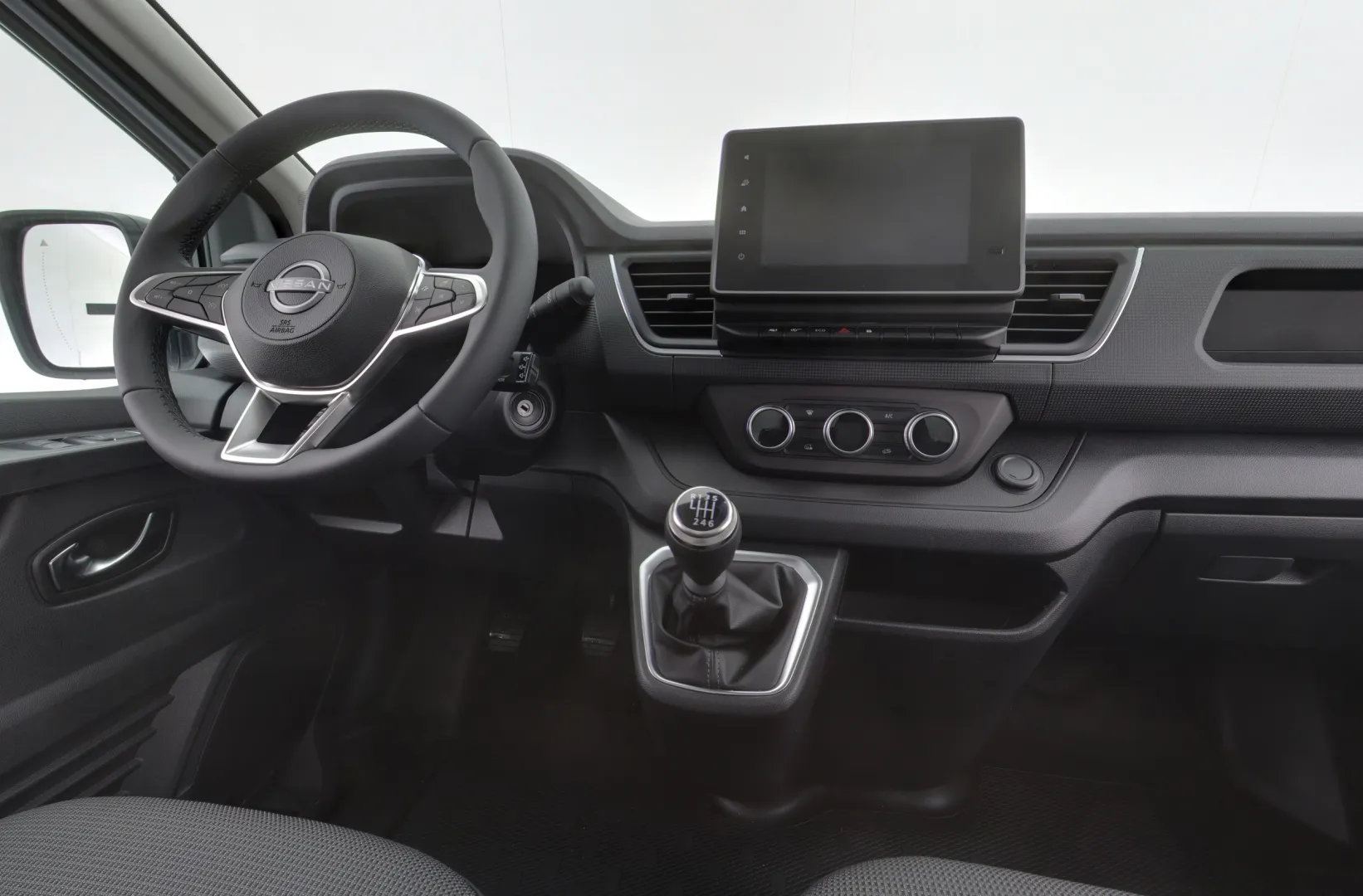 Nissan Primastar FSR-876 carousel image