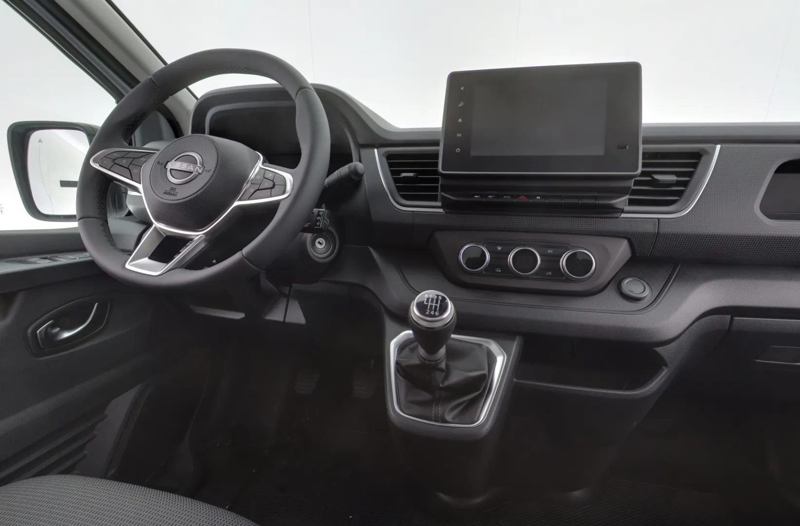 Nissan Primastar FSR-878 carousel image