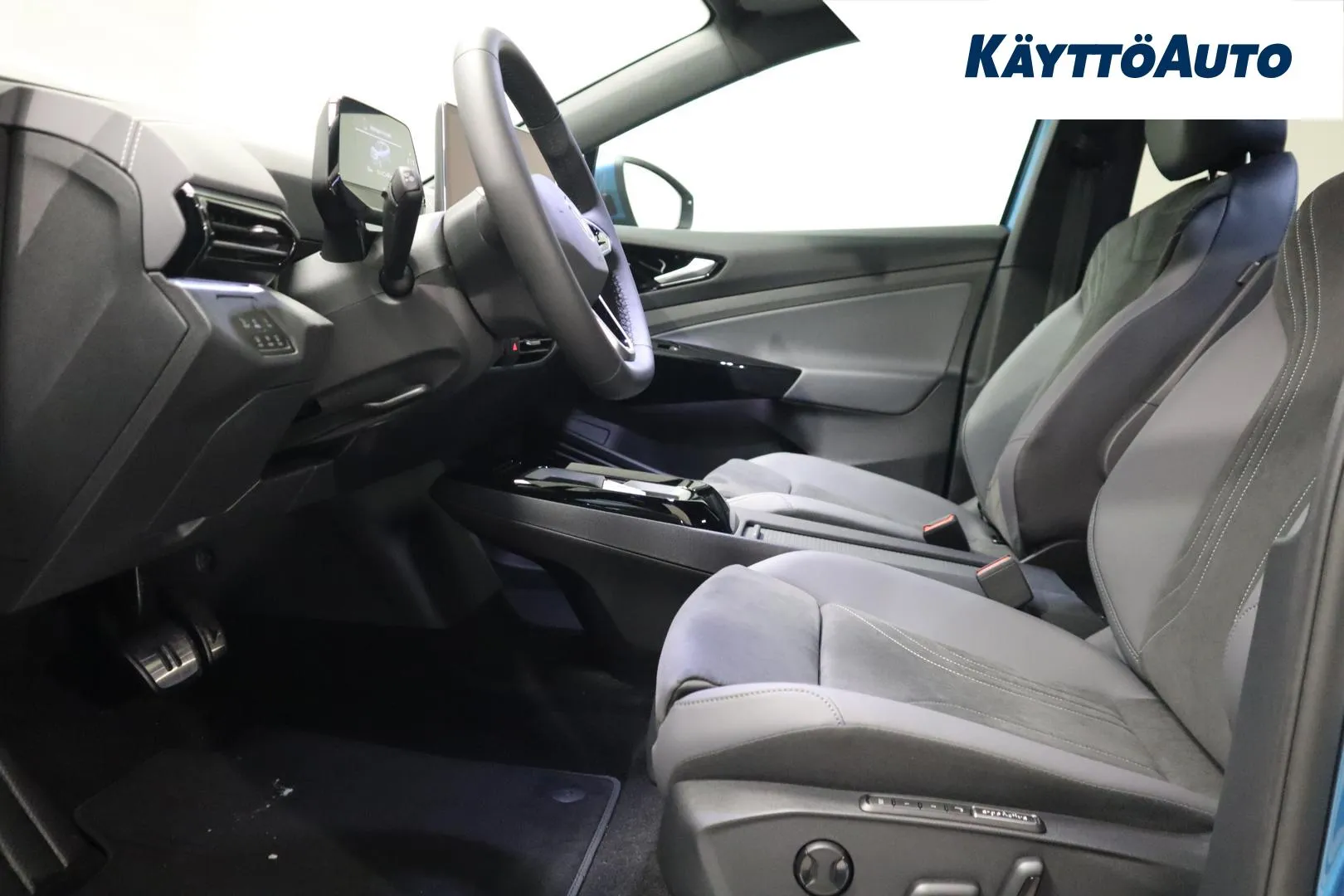 Volkswagen ID.4 SRO-105 carousel image