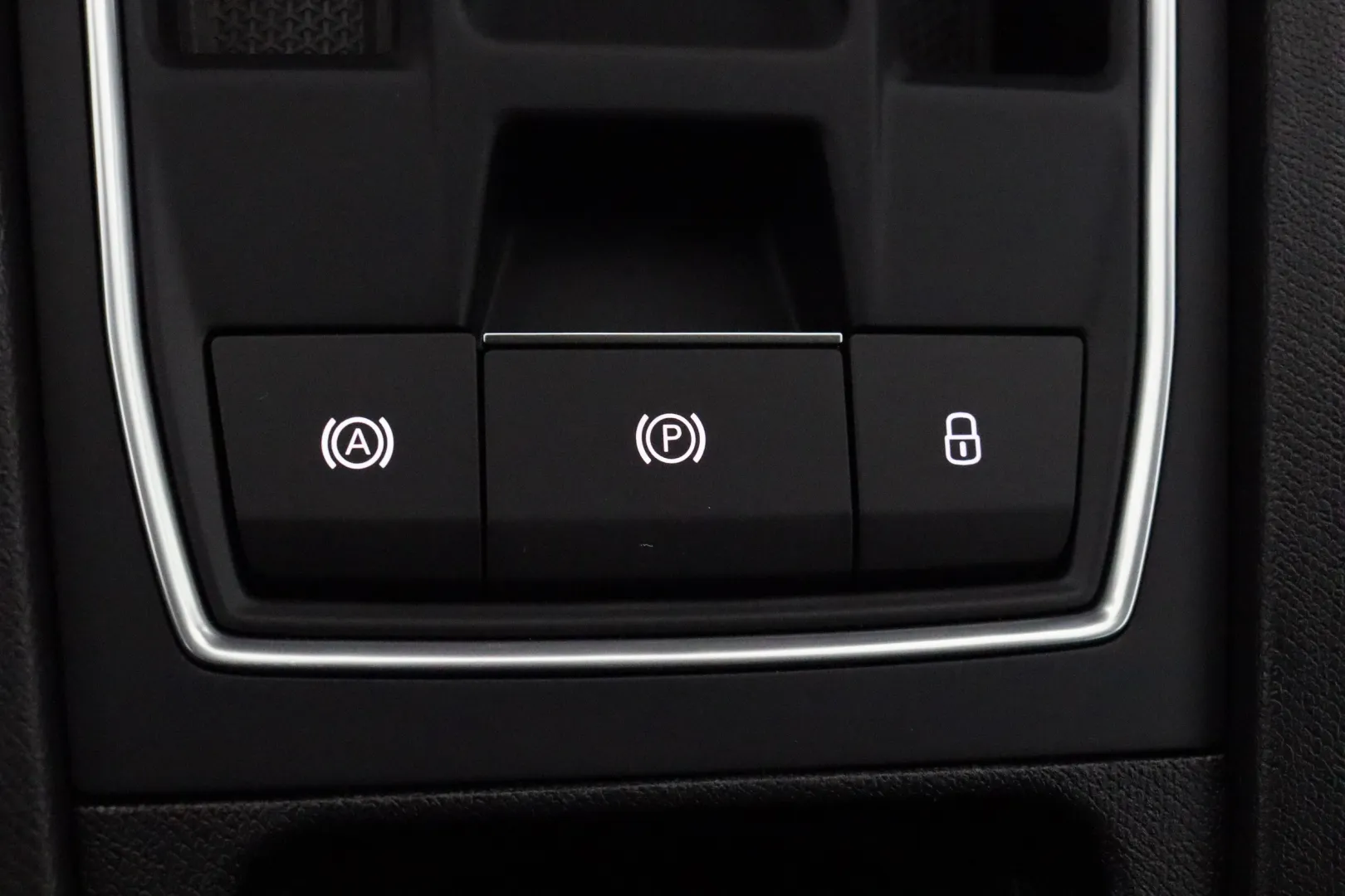 SEAT Leon Sportstourer MPK-573 carousel image