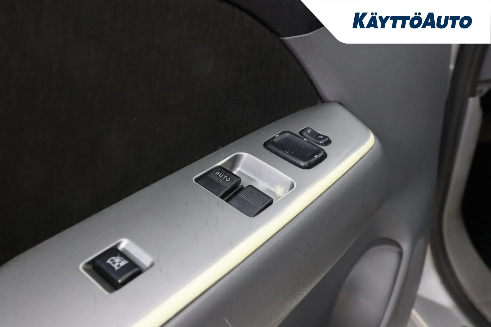 Ford Ranger GMF-382 carousel image