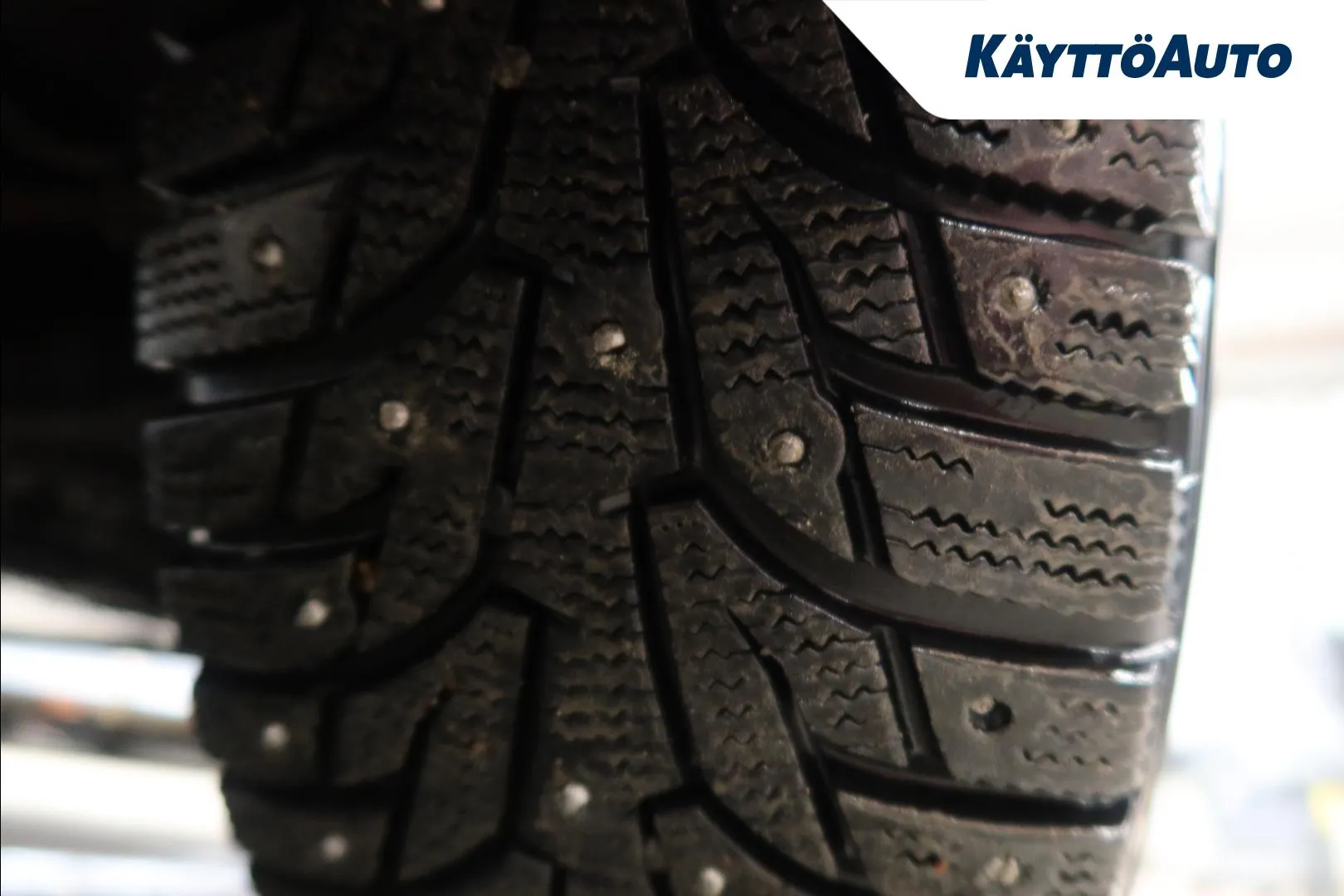 VOLVO V70 RTF-312 carousel image