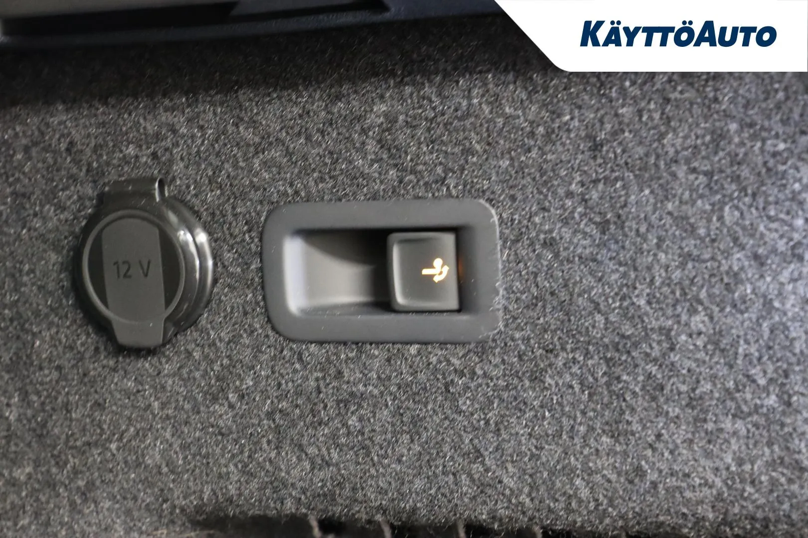 Skoda Kodiaq JNN-248 carousel image