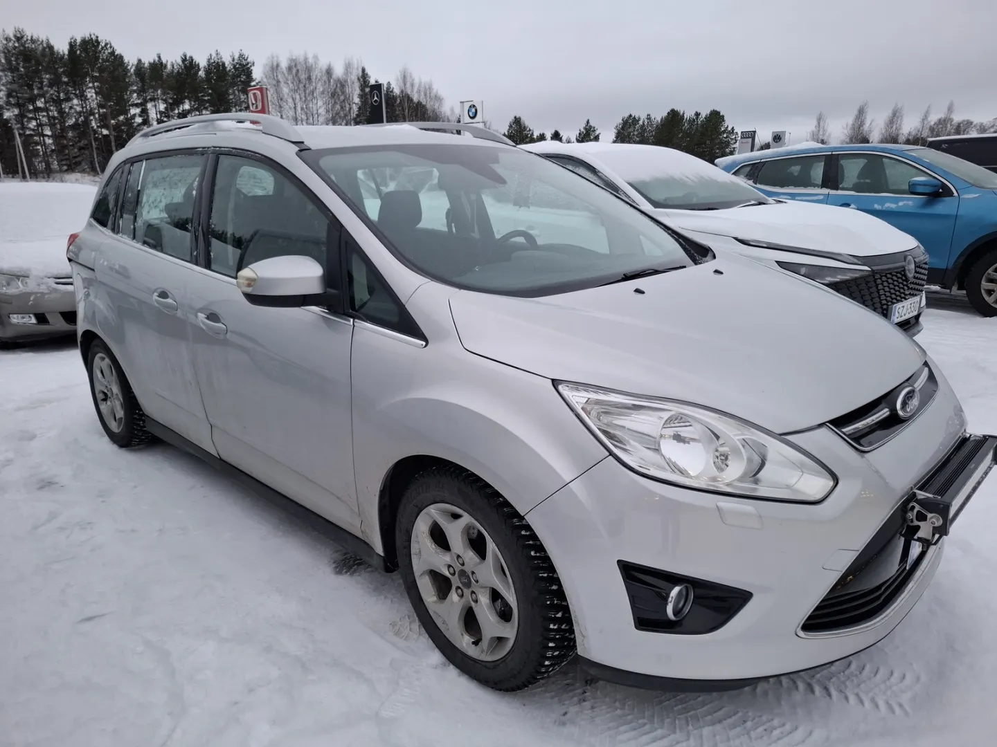 FORD Grand C-Max UYU-629 carousel image