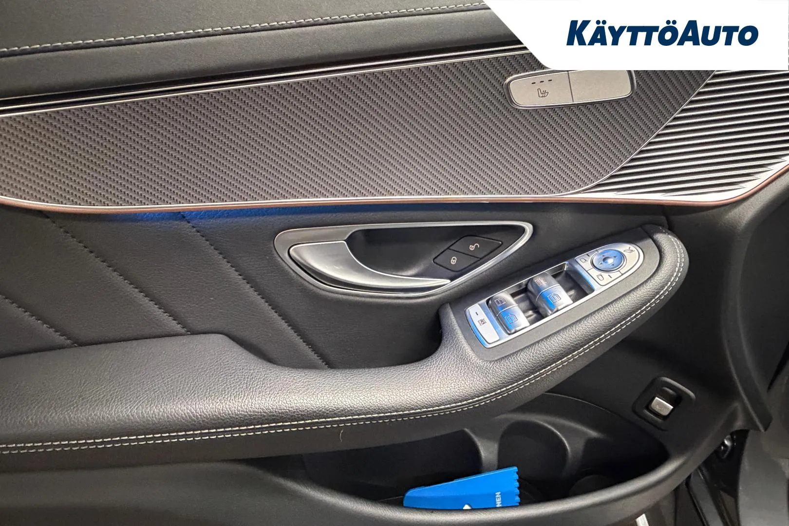 MERCEDES-BENZ EQC XSE-284 carousel image