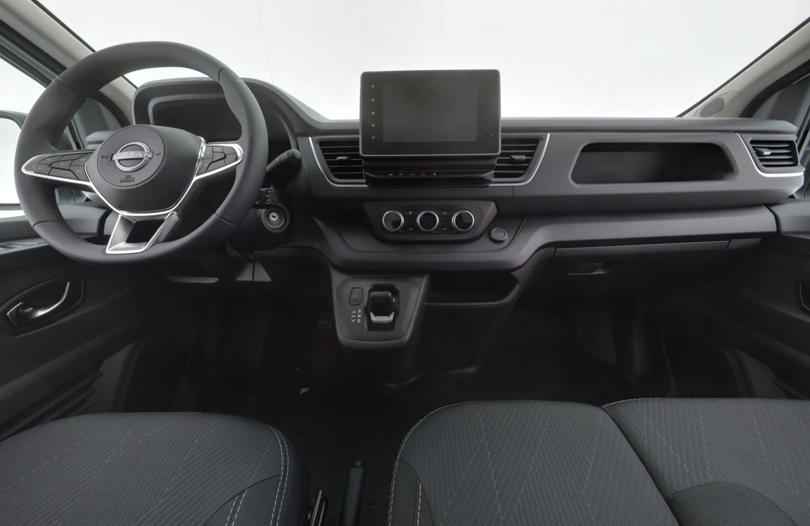 Nissan Primastar SRS-127 carousel image