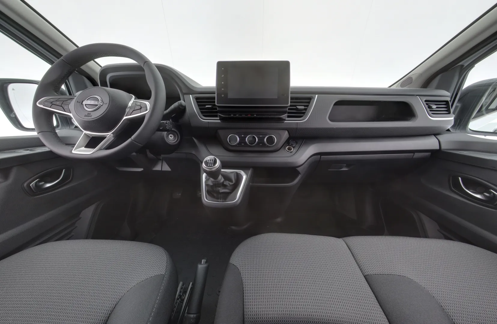 Nissan Primastar FSR-875 carousel image