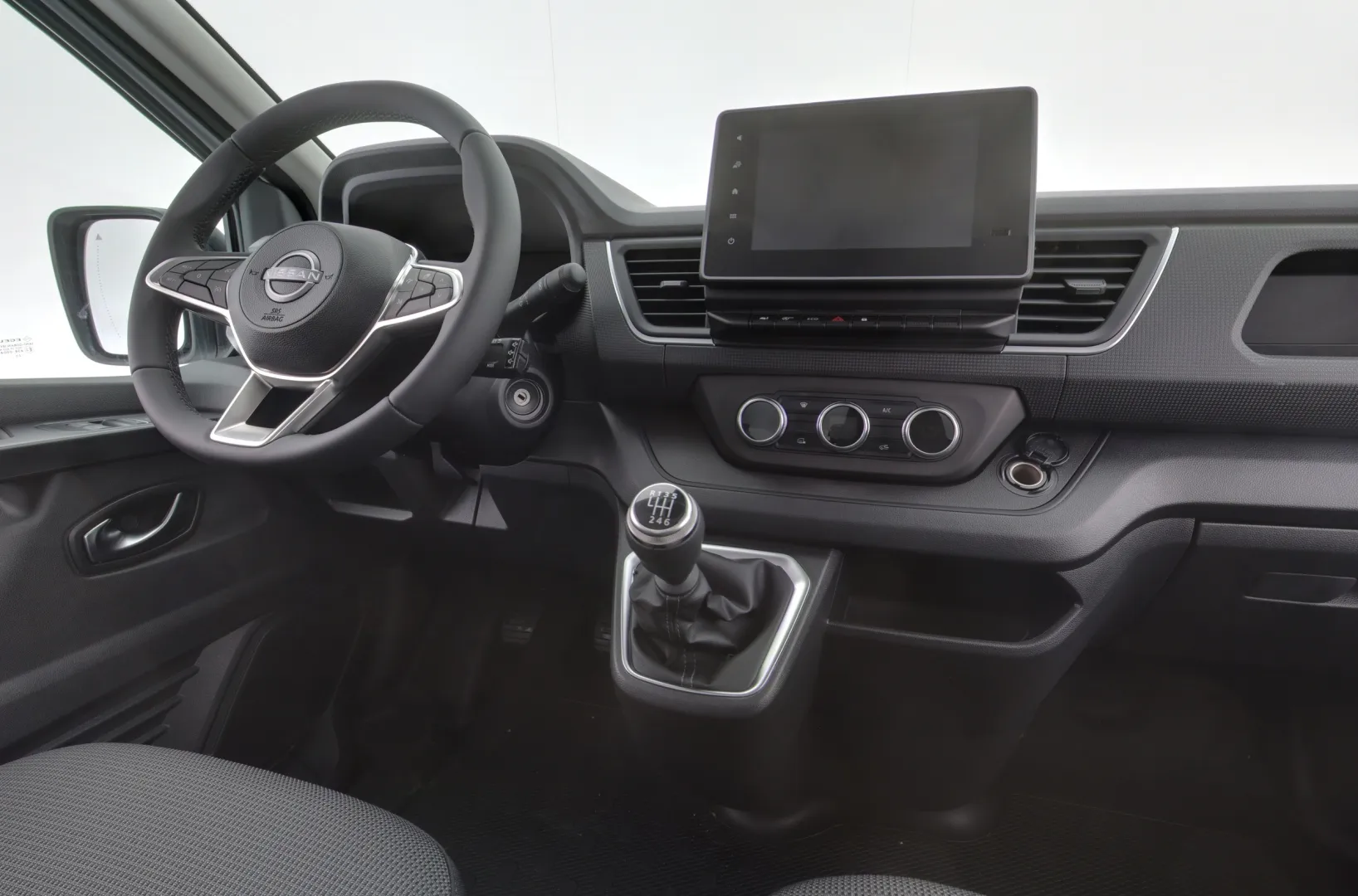 Nissan Primastar FSR-875 carousel image