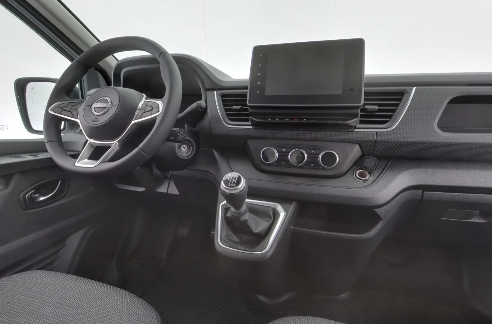 Nissan Primastar FSR-873 carousel image