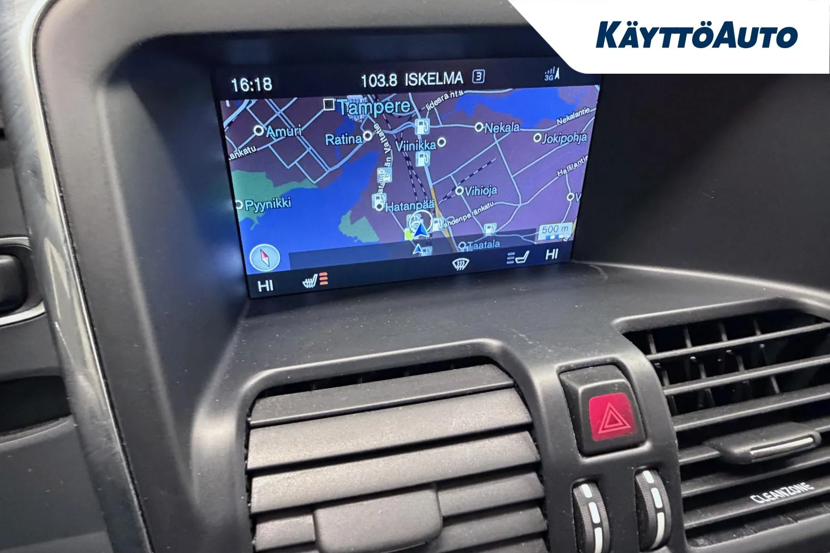 VOLVO XC60 VYX-151 carousel image