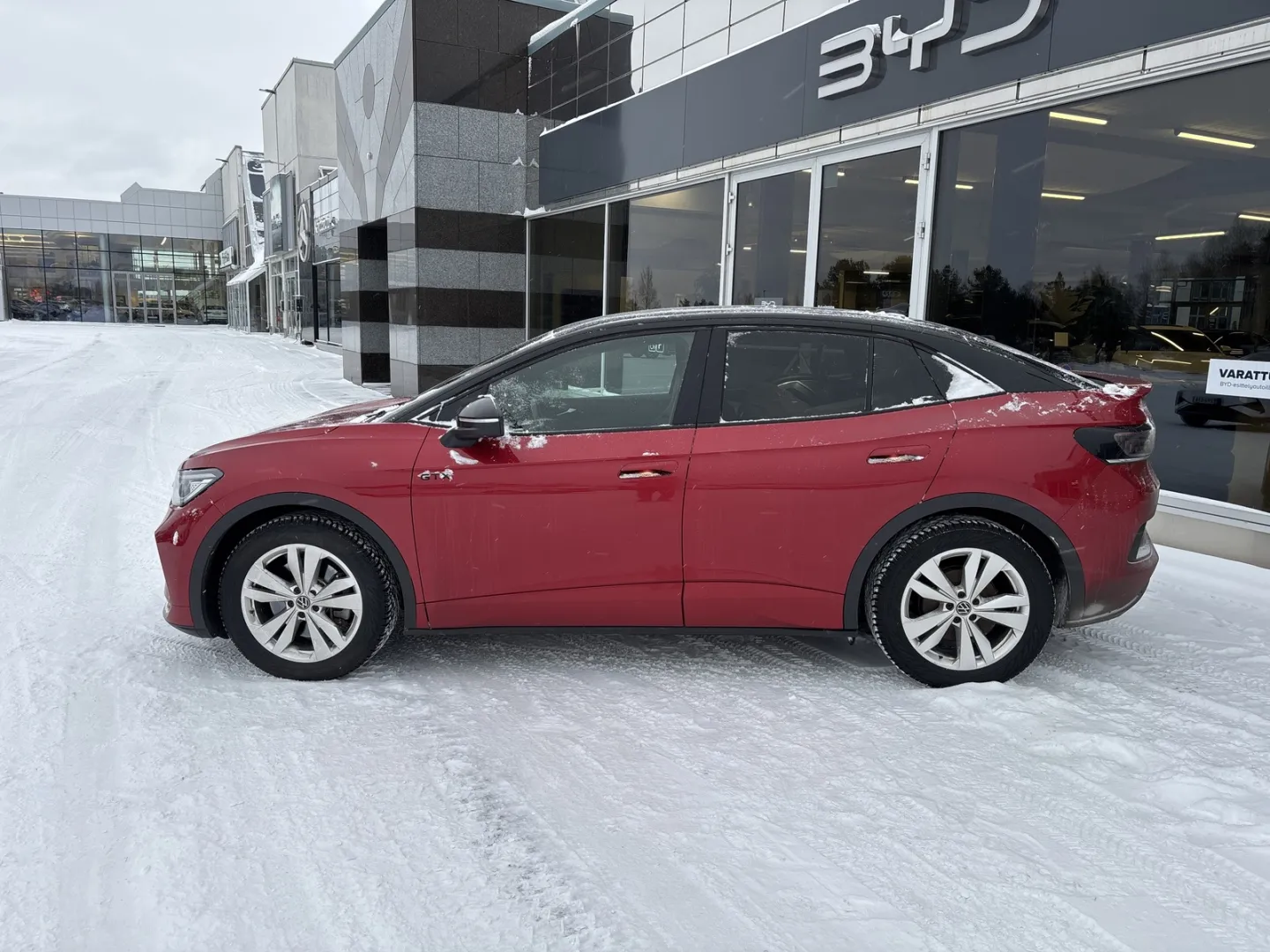 VOLKSWAGEN ID.5 RVJ-260 carousel image