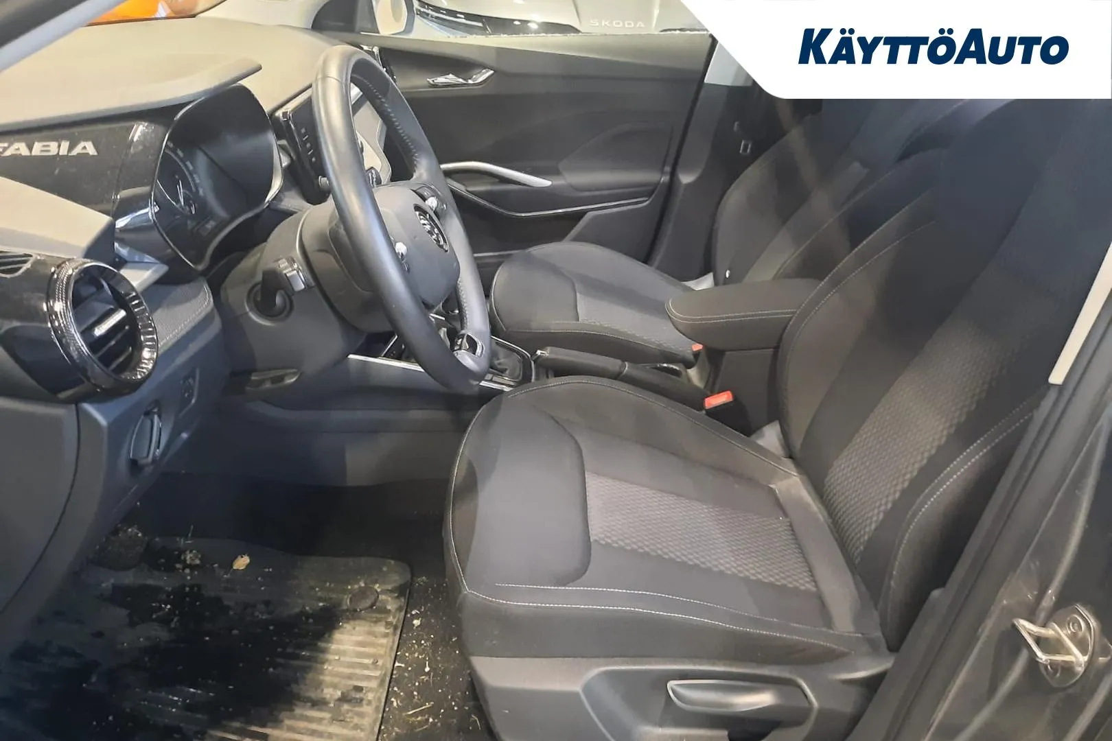 SKODA Fabia MLO-868 carousel image