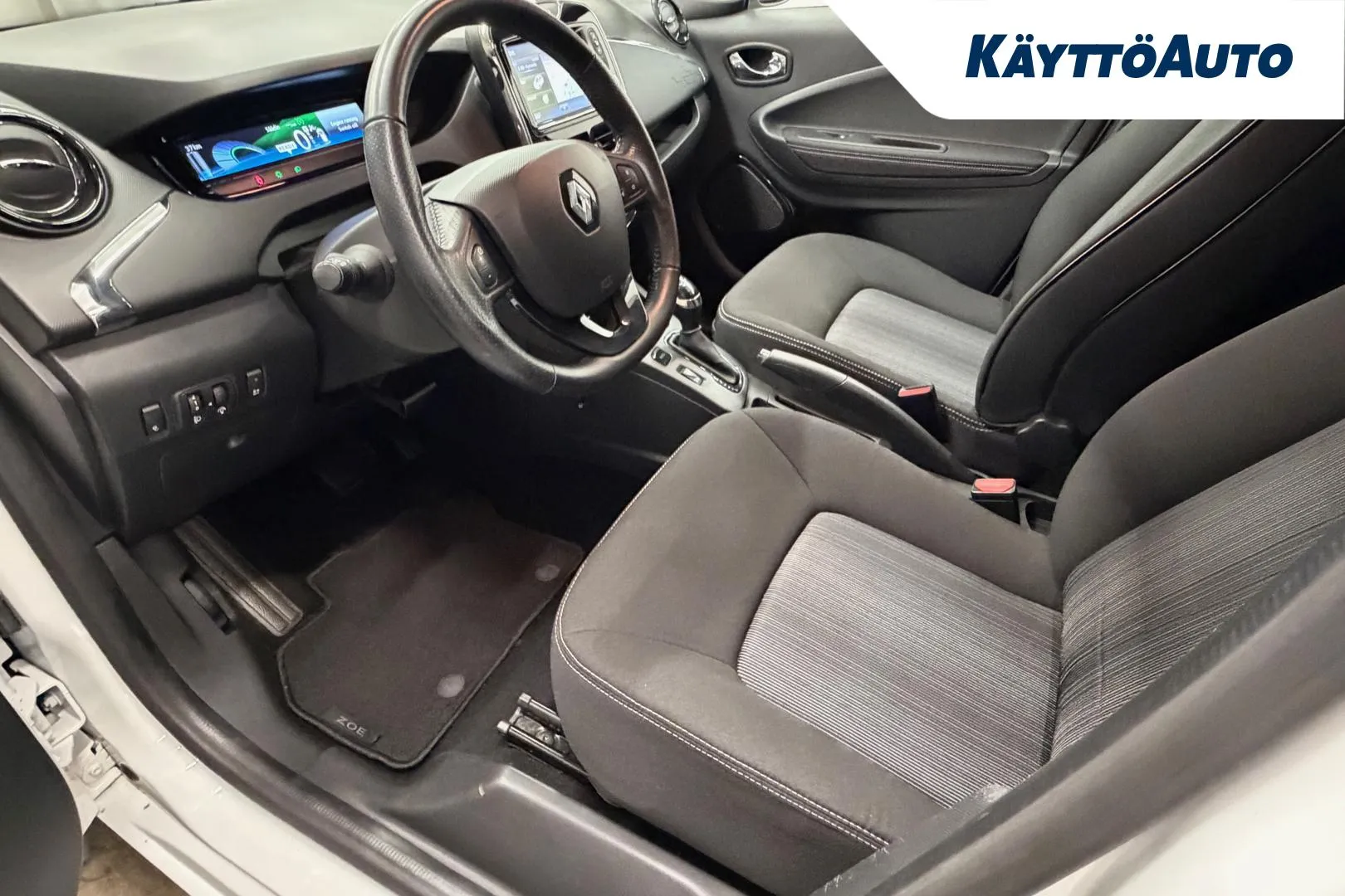 RENAULT Zoe NLG-247 carousel image