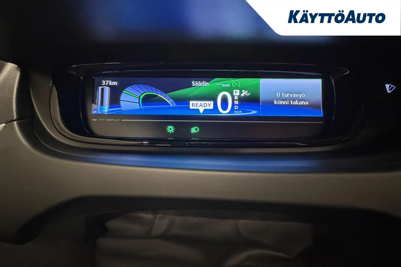 RENAULT Zoe NLG-247 carousel image