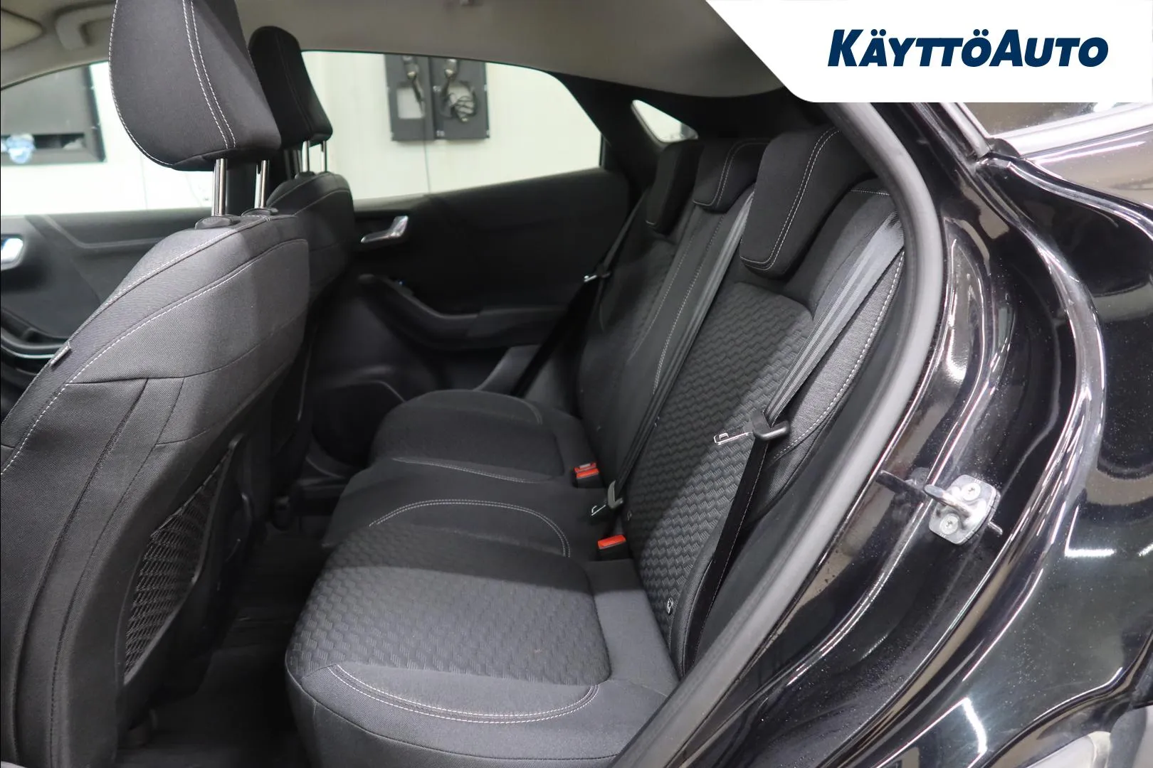 FORD Puma ZNT-722 carousel image