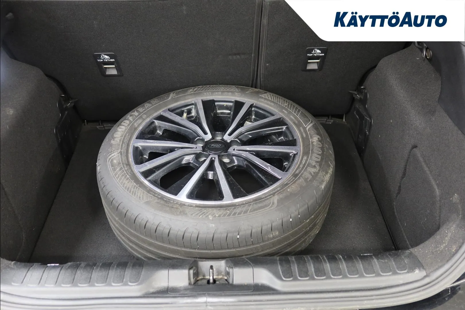 FORD Puma ZNT-722 carousel image