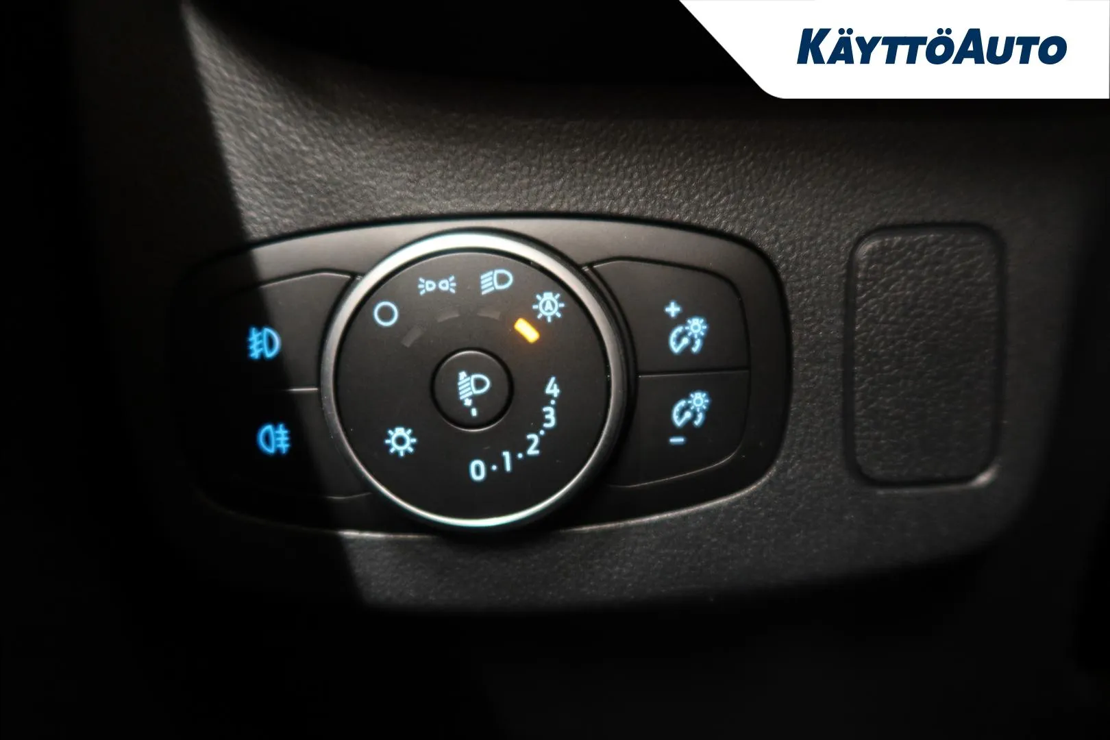 FORD Puma ZNT-722 carousel image