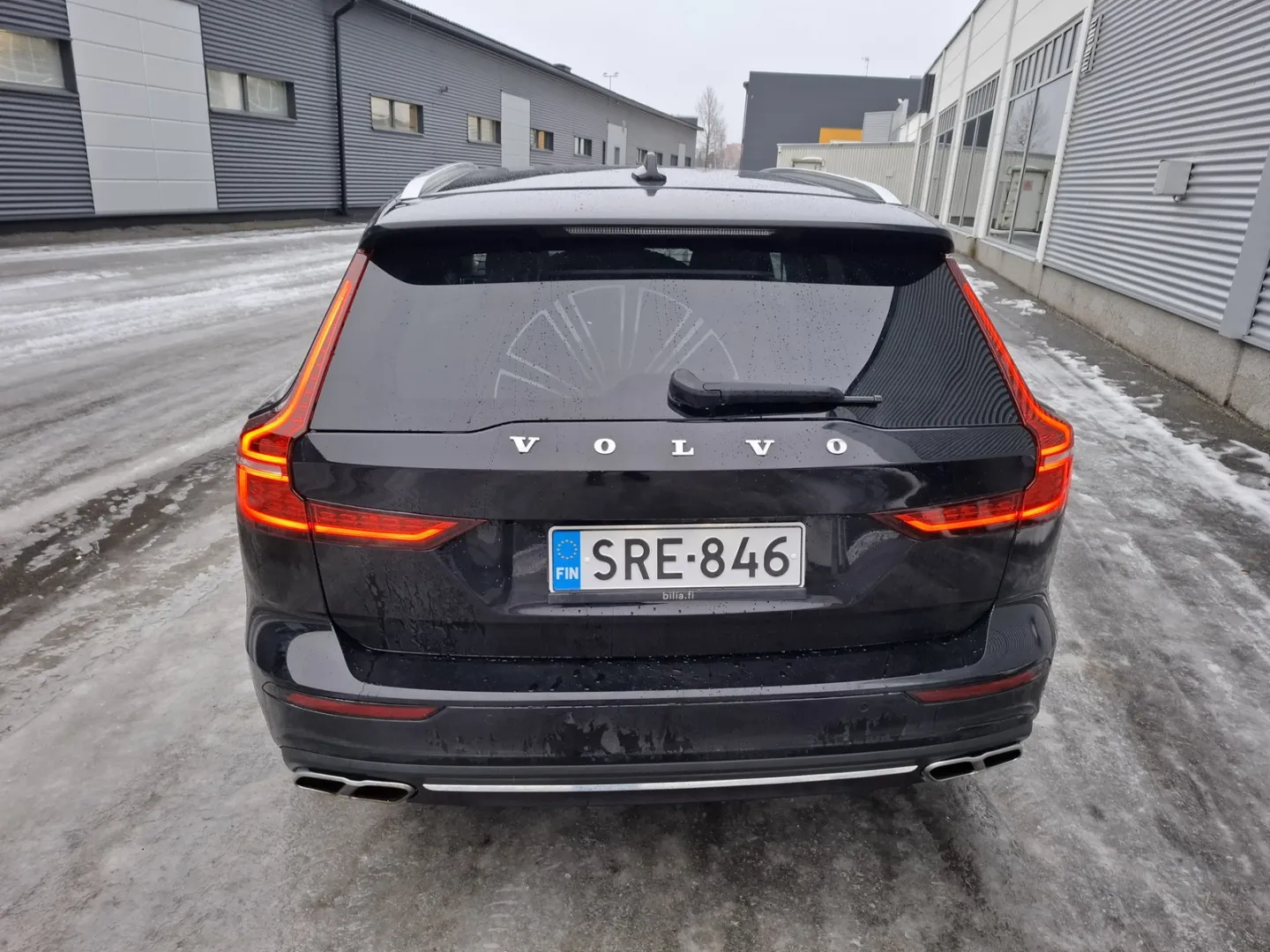 VOLVO V60 SRE-846 carousel image