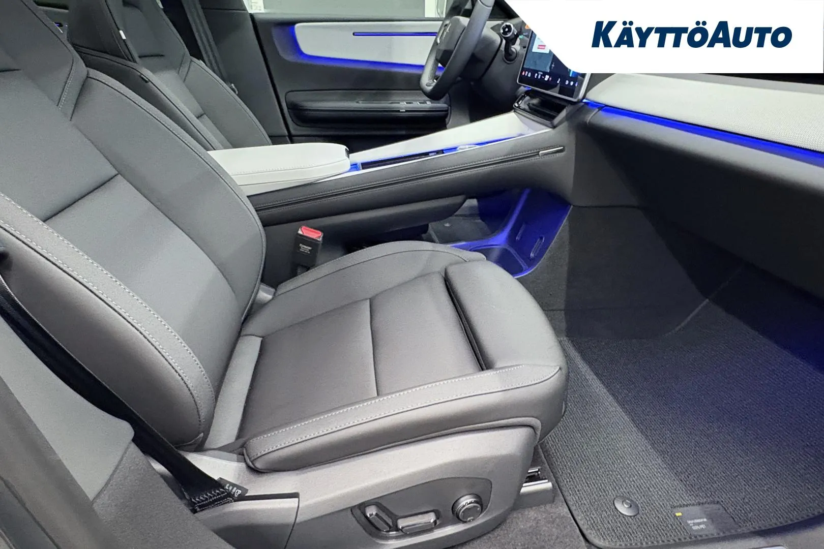 Polestar 4 EVS-115 carousel image