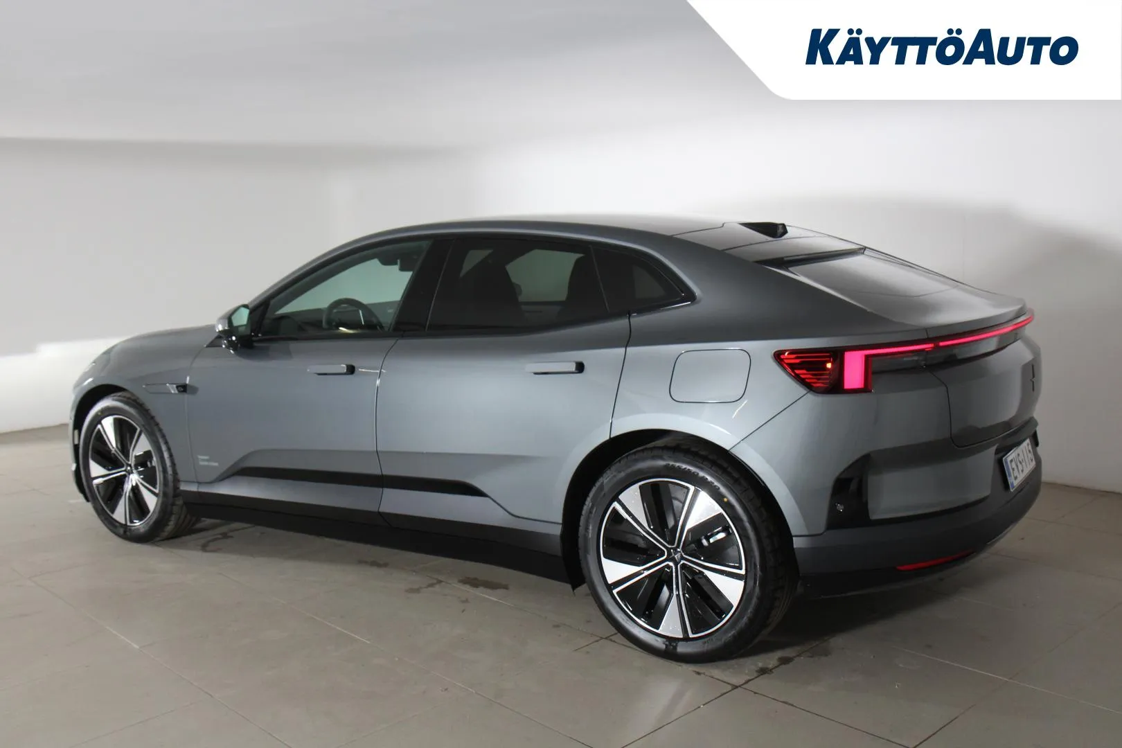 Polestar 4 EVS-115 carousel image