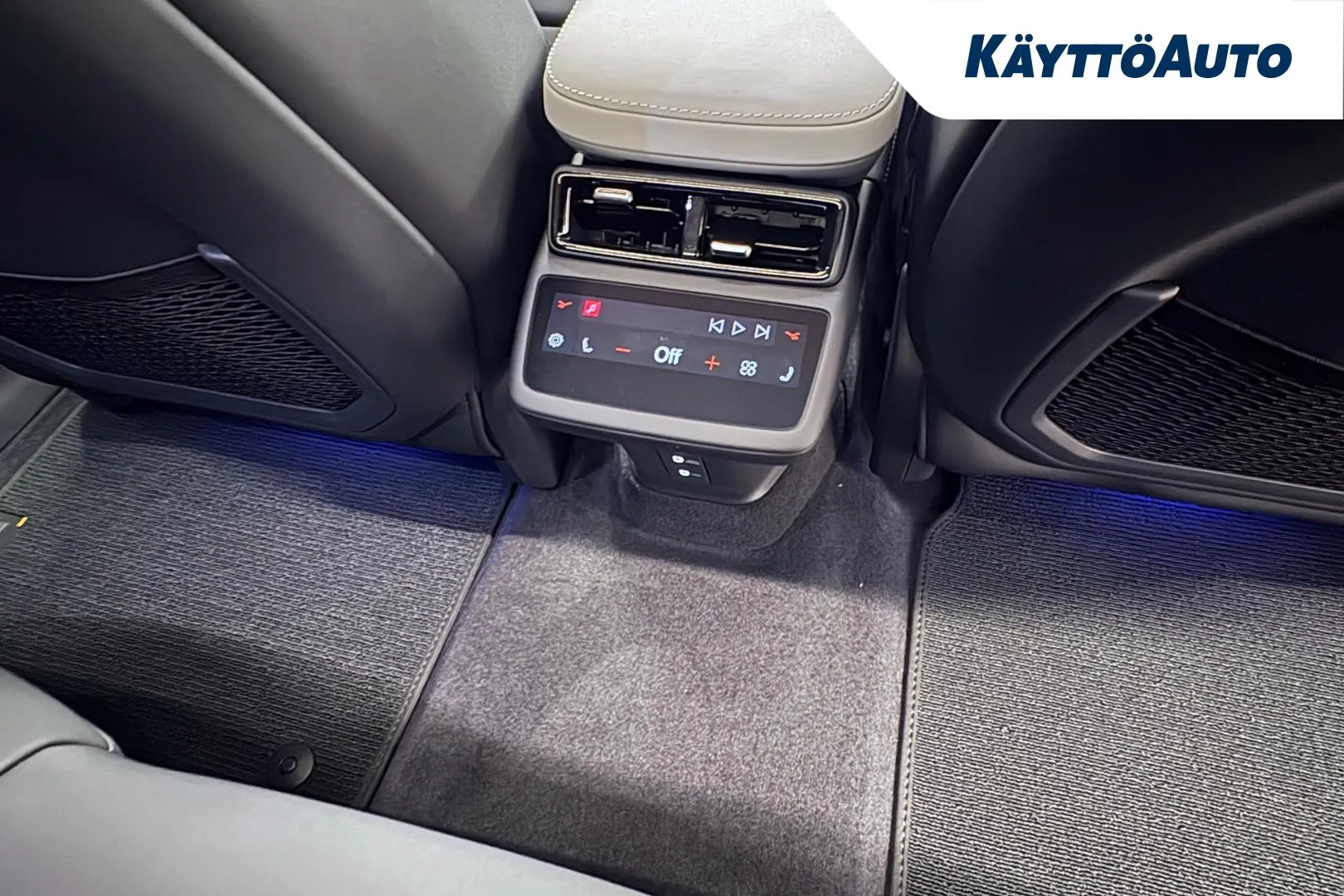 Polestar 4 EVS-115 carousel image