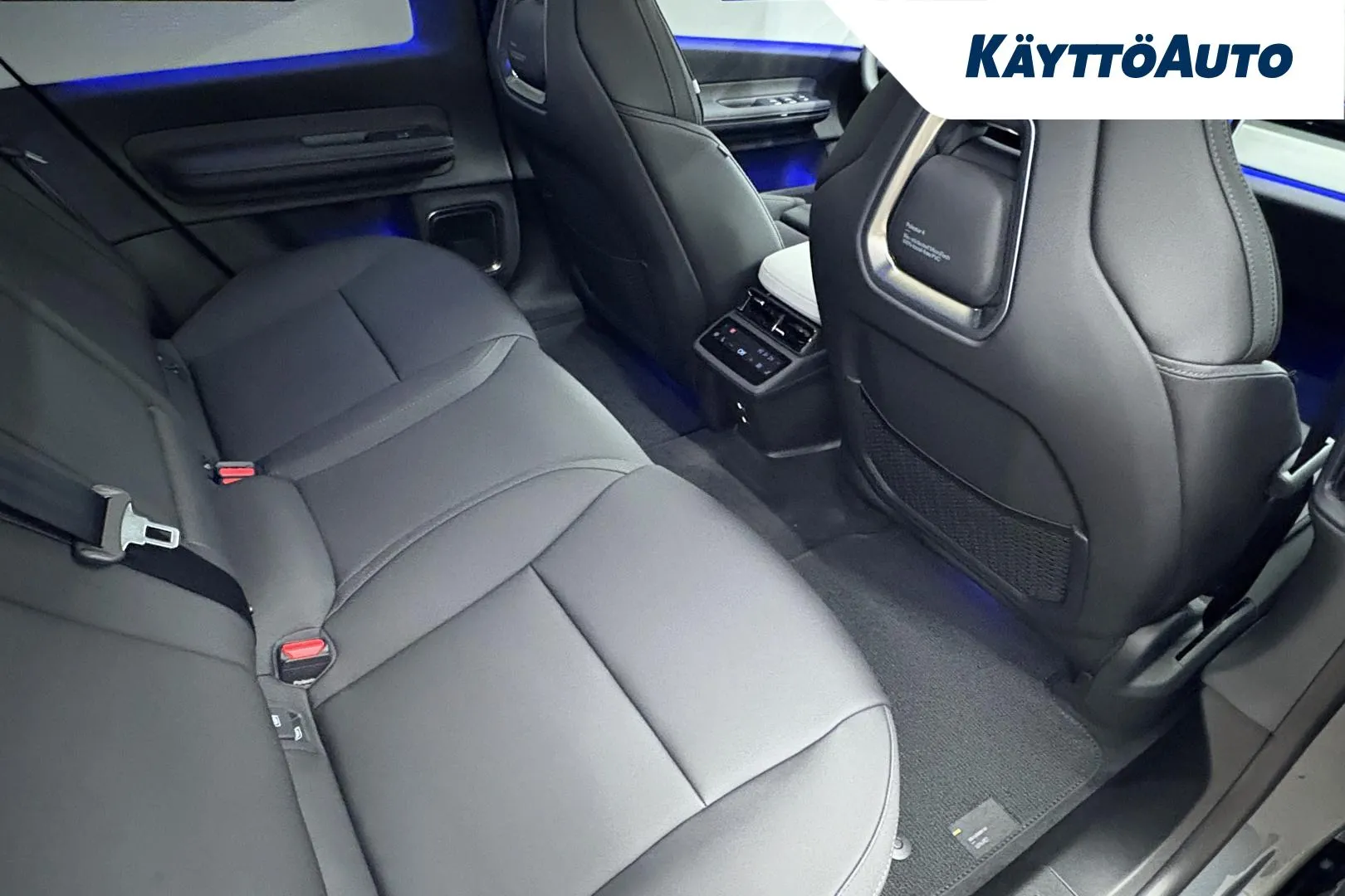 Polestar 4 EVS-115 carousel image