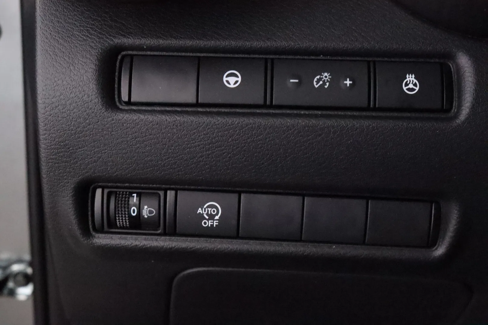 Nissan Juke KVT-504 carousel image