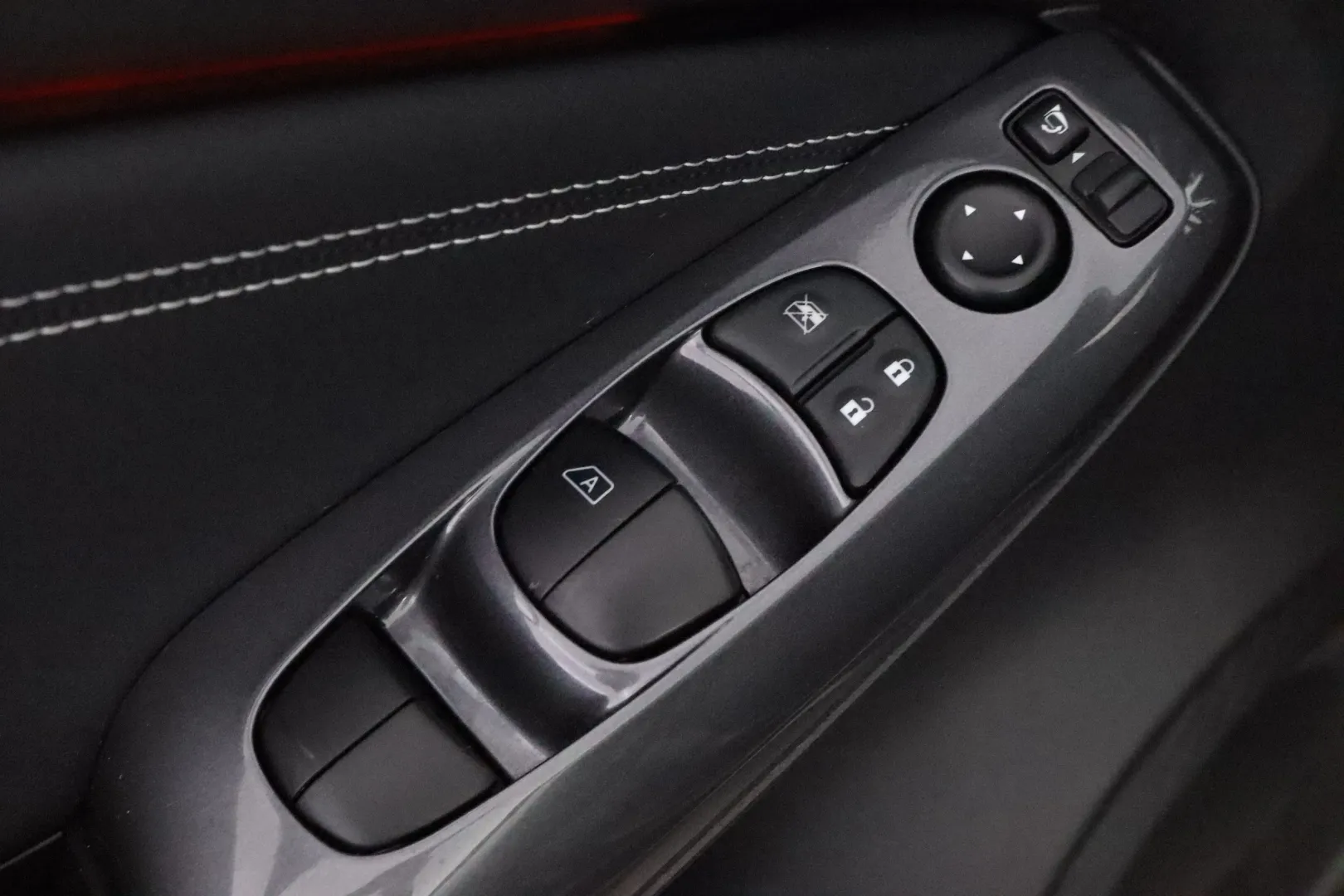 Nissan Juke KVT-504 carousel image