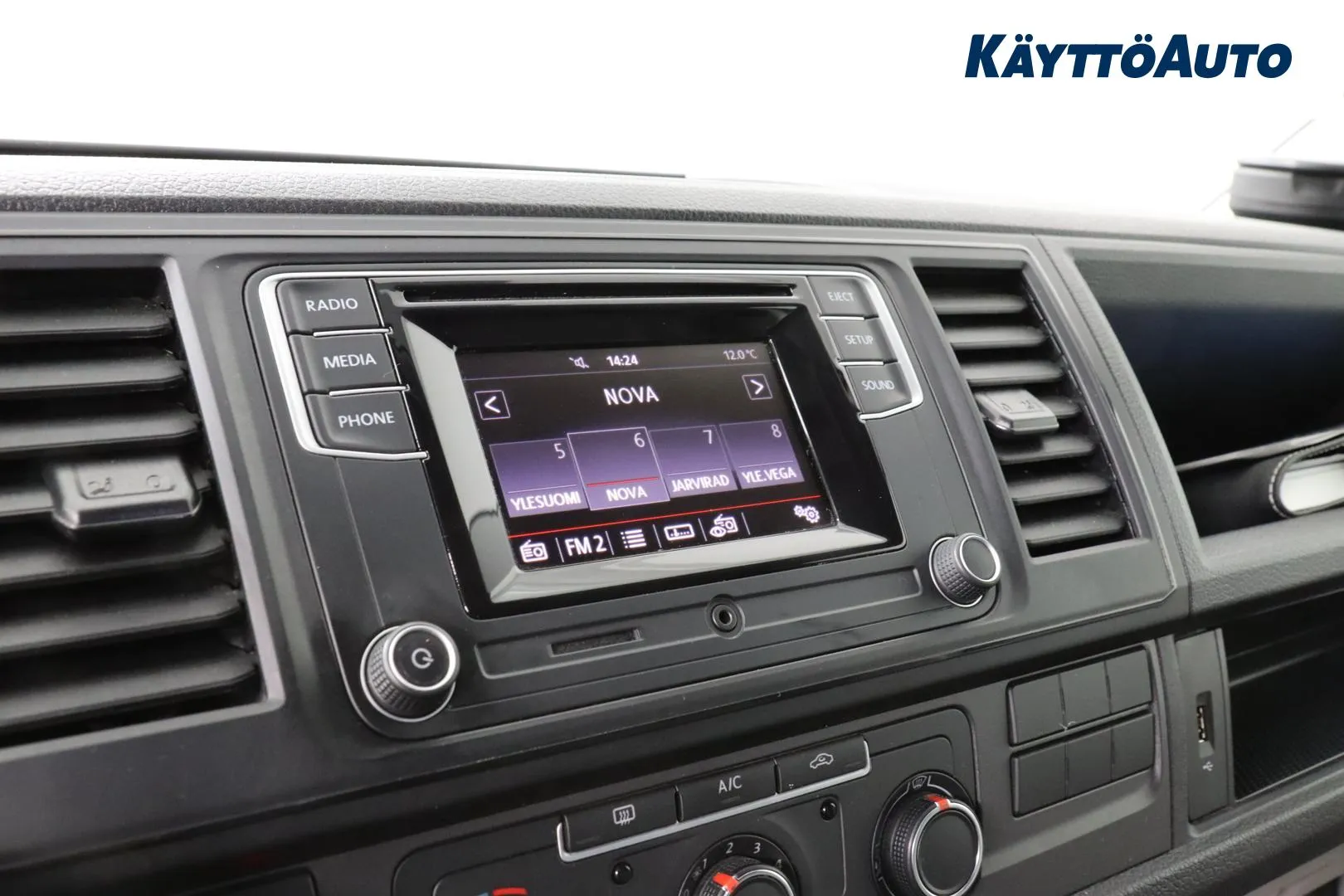 Volkswagen Transporter EPL-830 carousel image