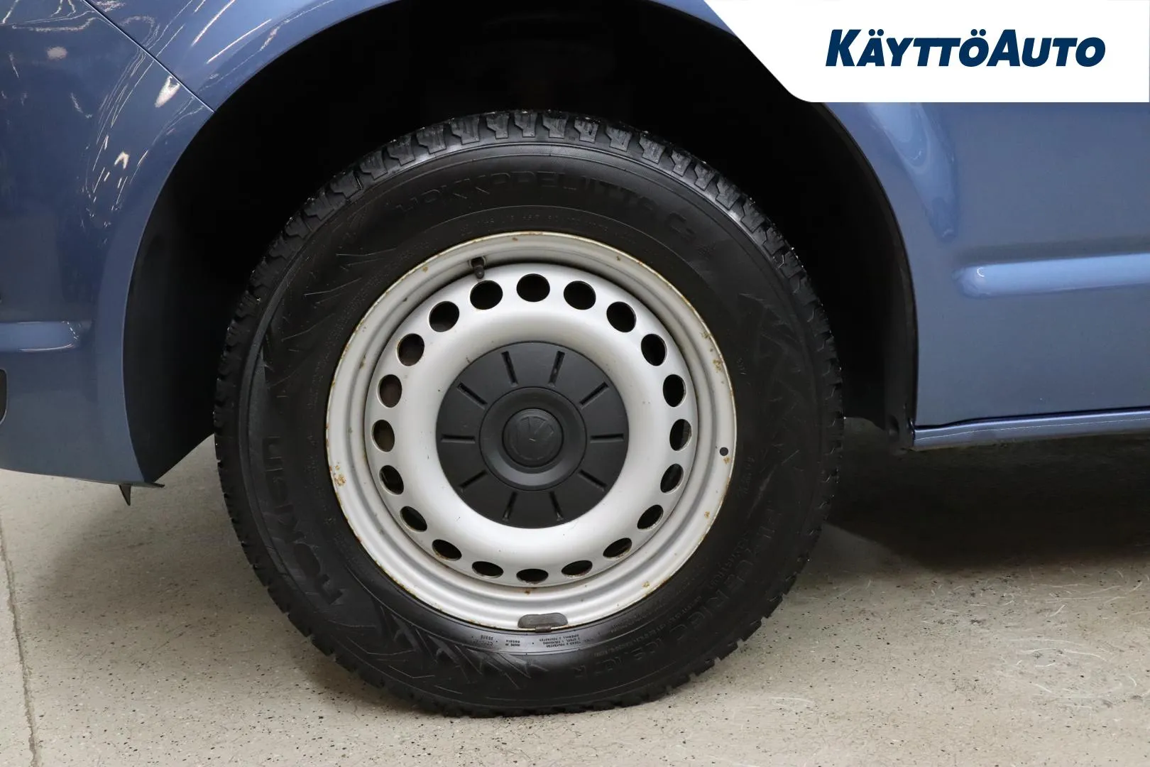 Volkswagen Transporter EPL-830 carousel image