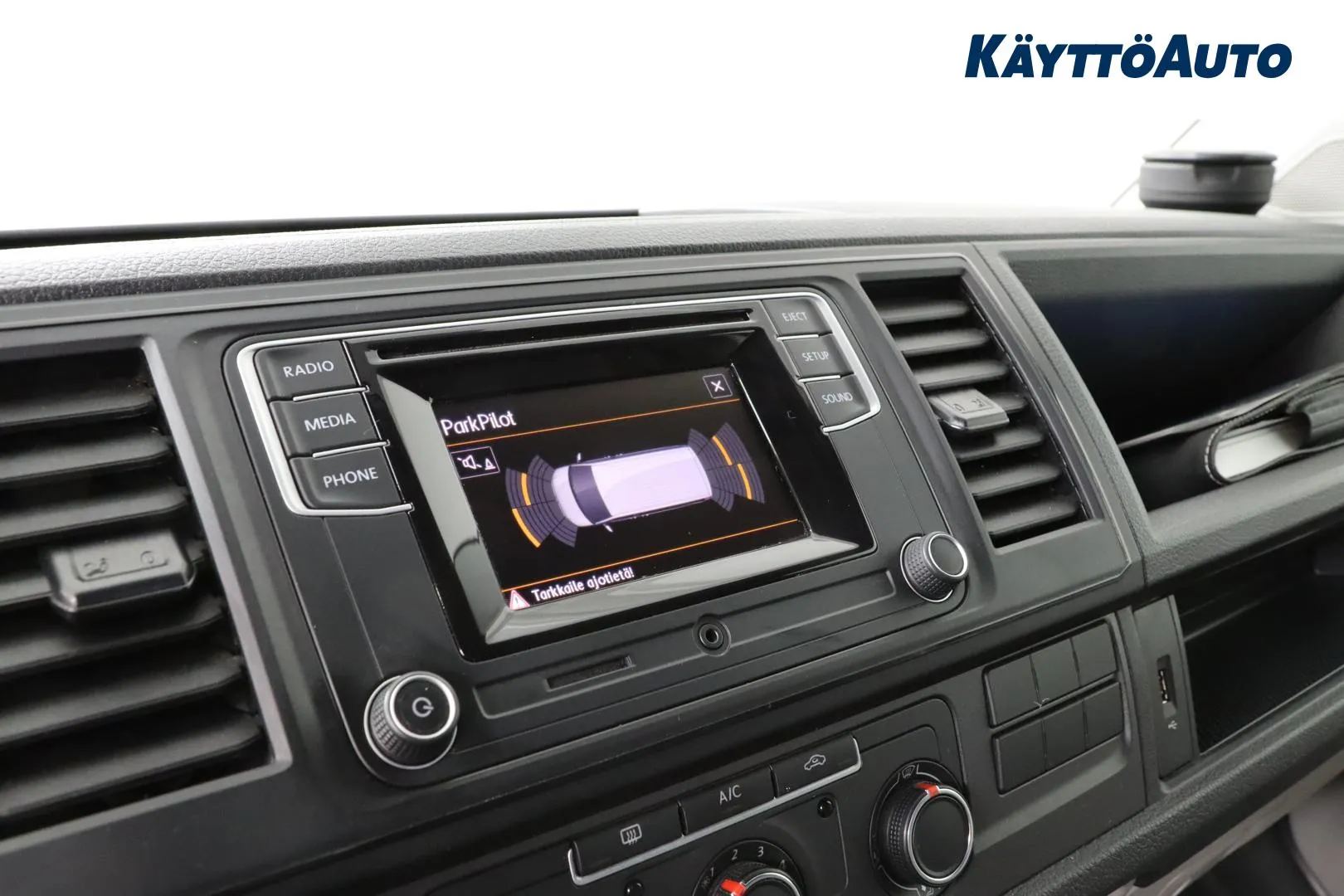 Volkswagen Transporter EPL-830 carousel image