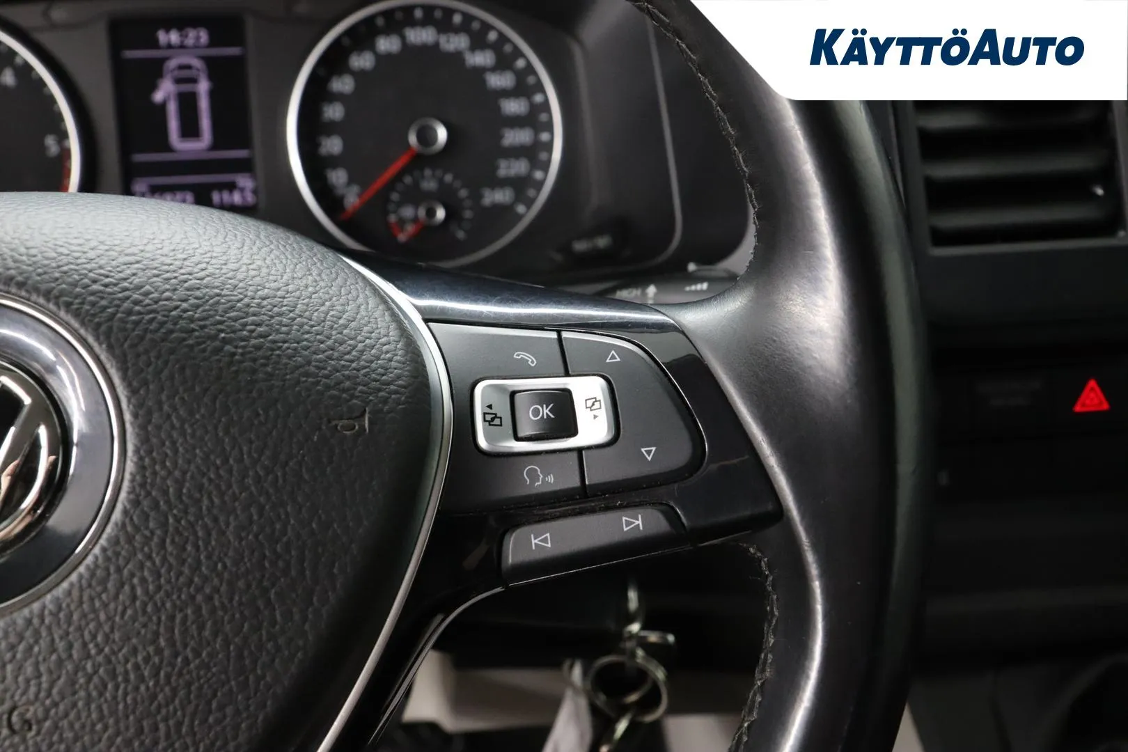 Volkswagen Transporter EPL-830 carousel image