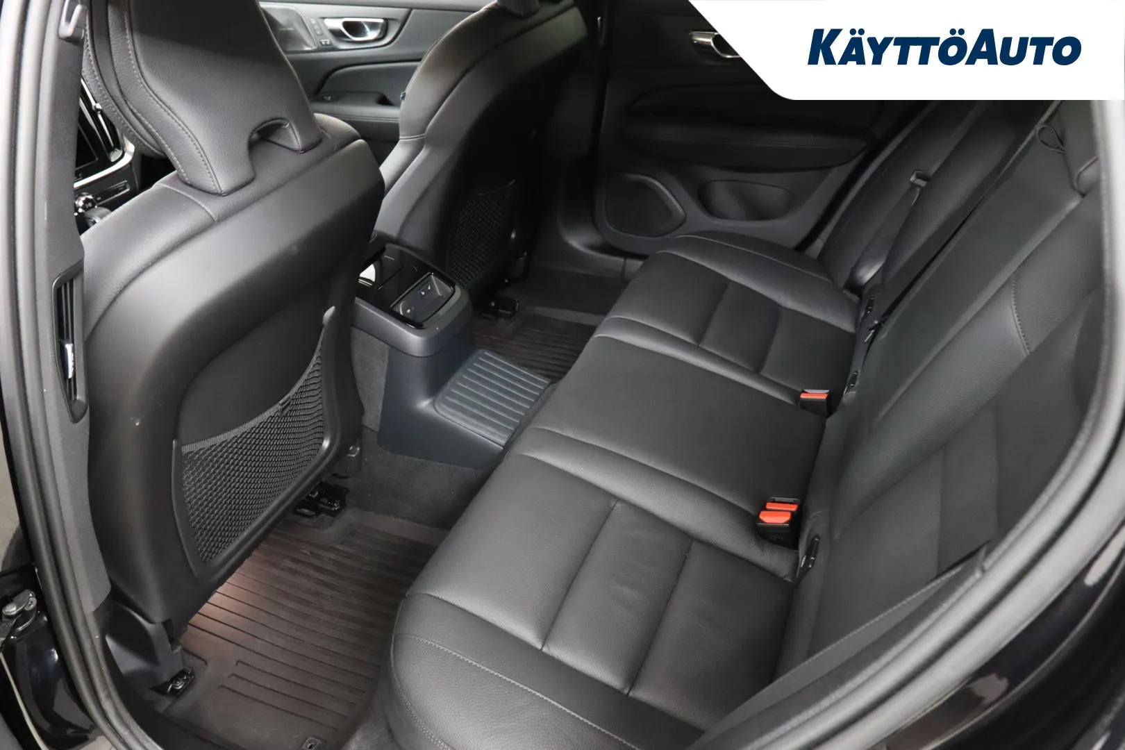 Volvo V60 EVO-999 carousel image