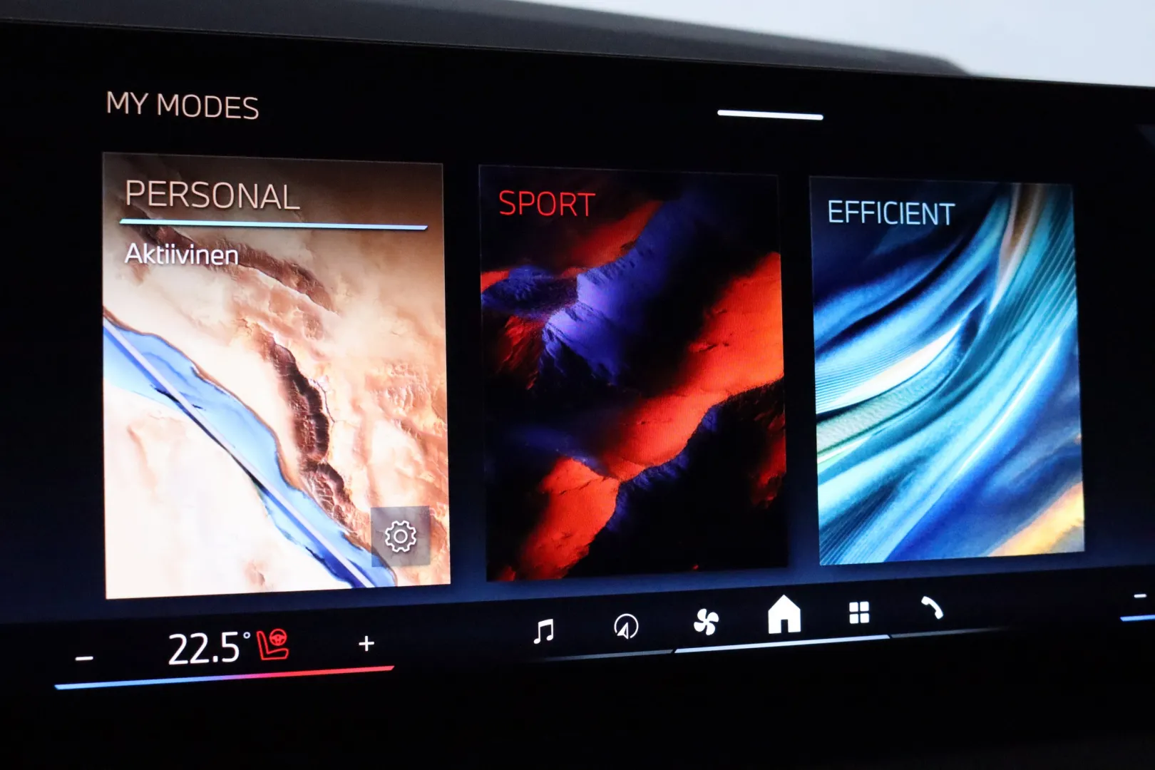 BMW X3 XUZ-503 carousel image