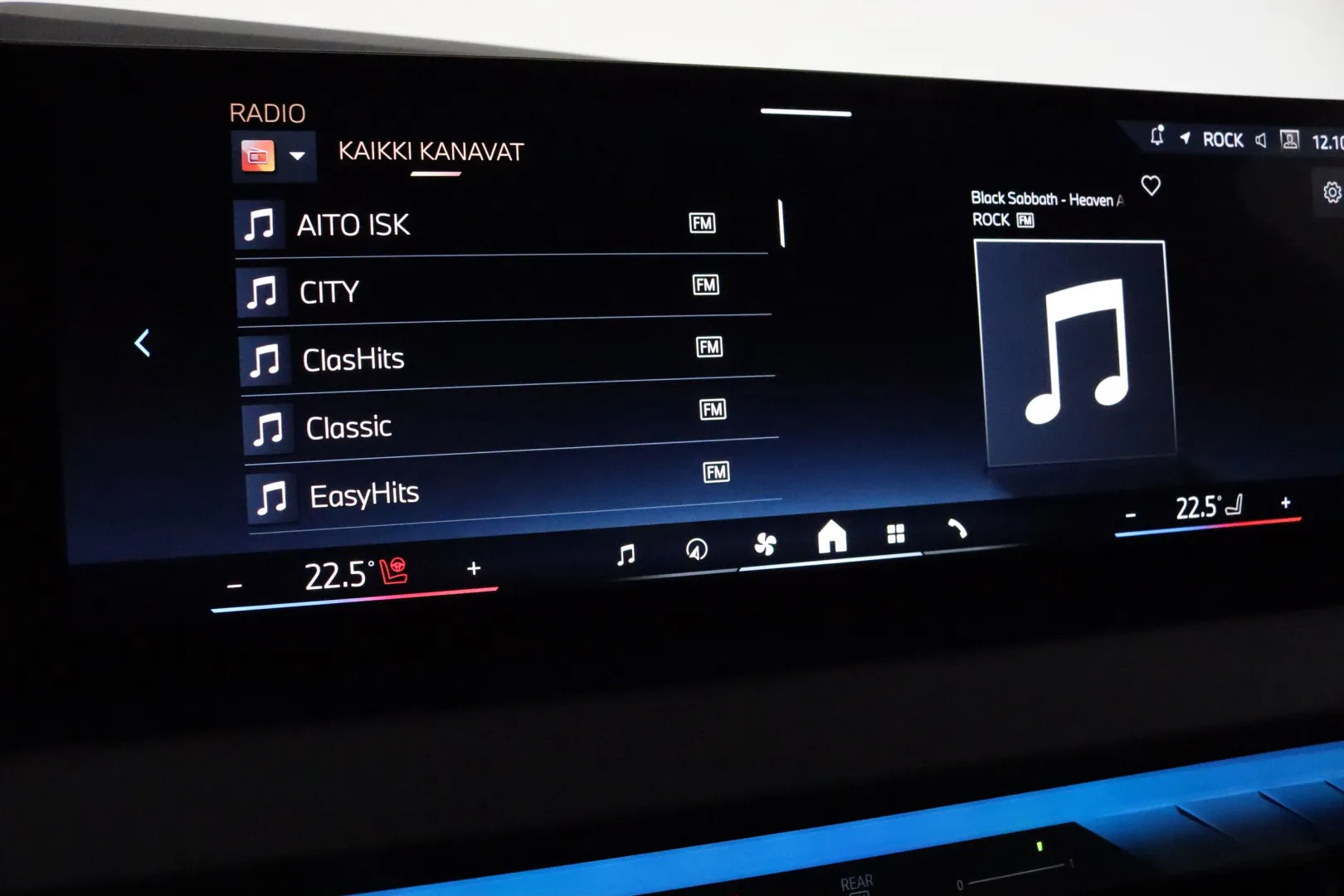 BMW X3 XUZ-503 carousel image