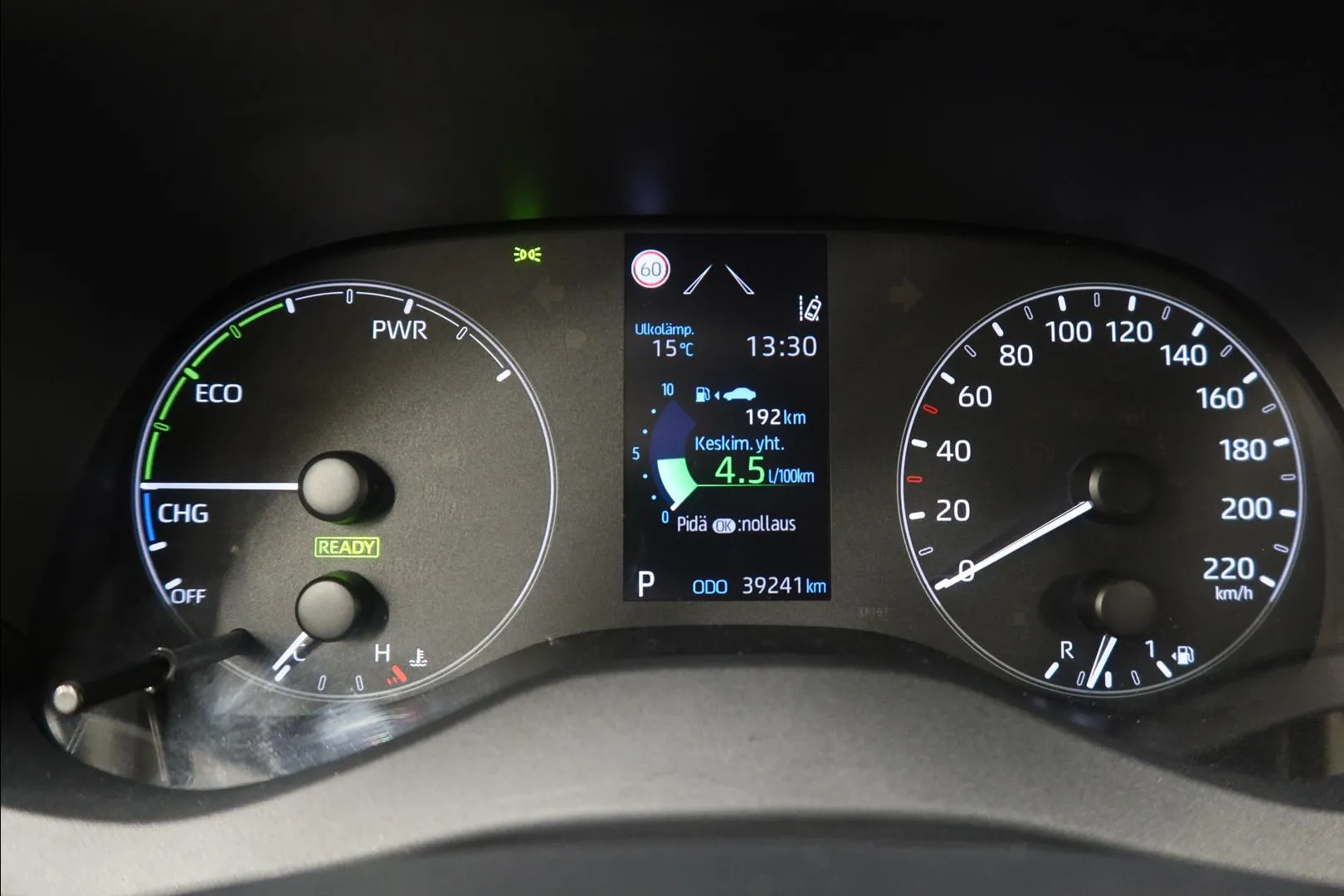 TOYOTA Yaris GOS-449 carousel image