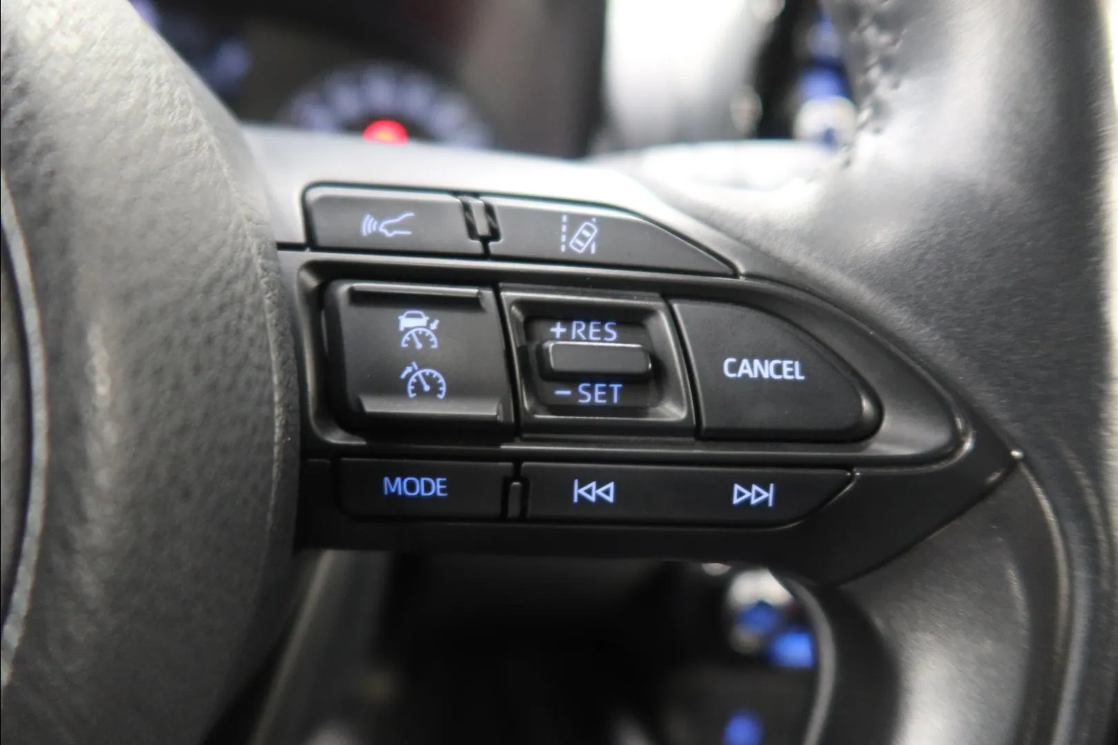 TOYOTA Yaris GOS-449 carousel image