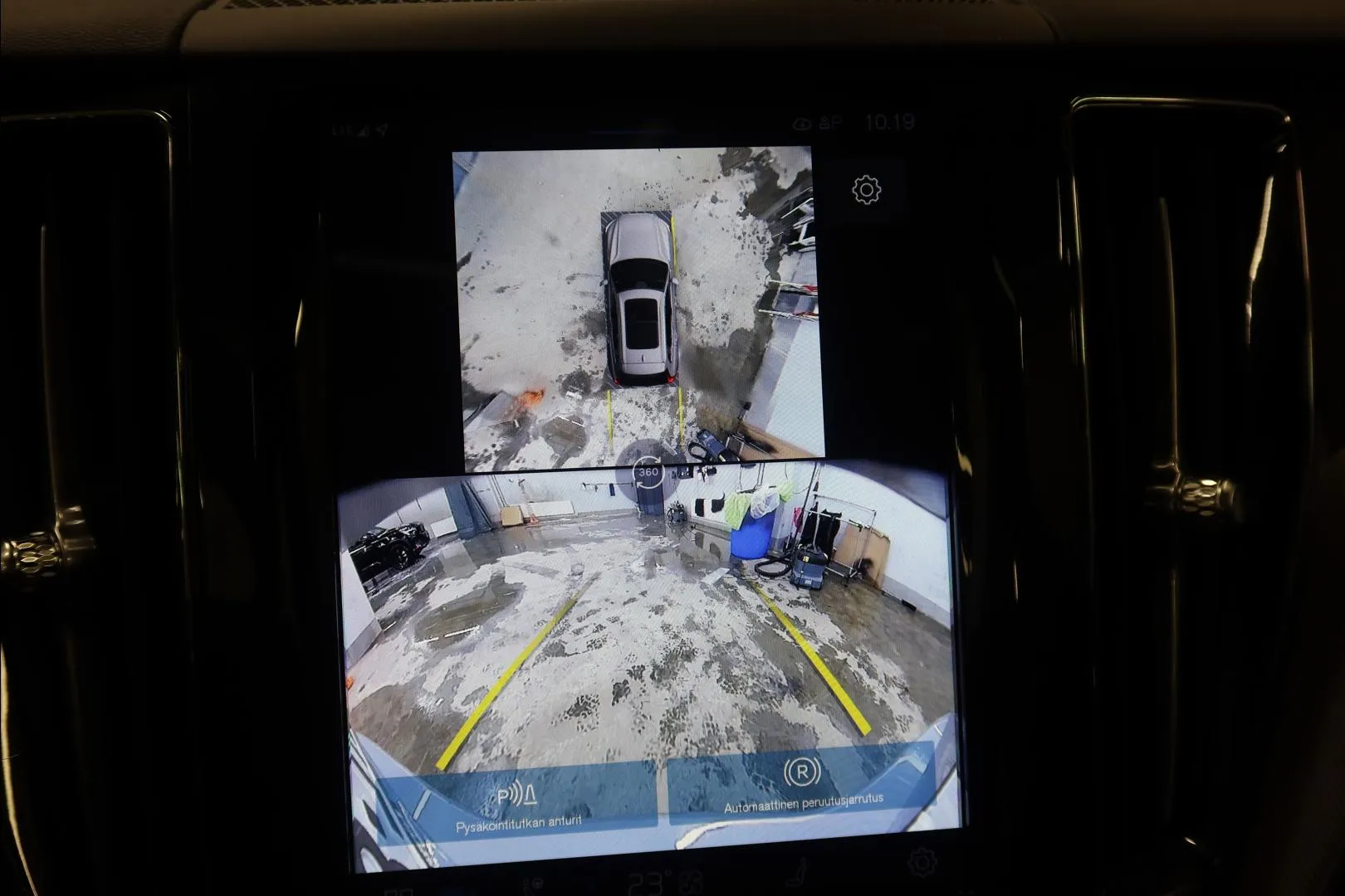 Volvo XC60 LTL-868 carousel image