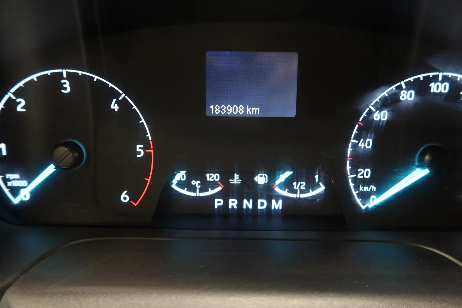 Ford Transit Custom XOS-171 carousel image