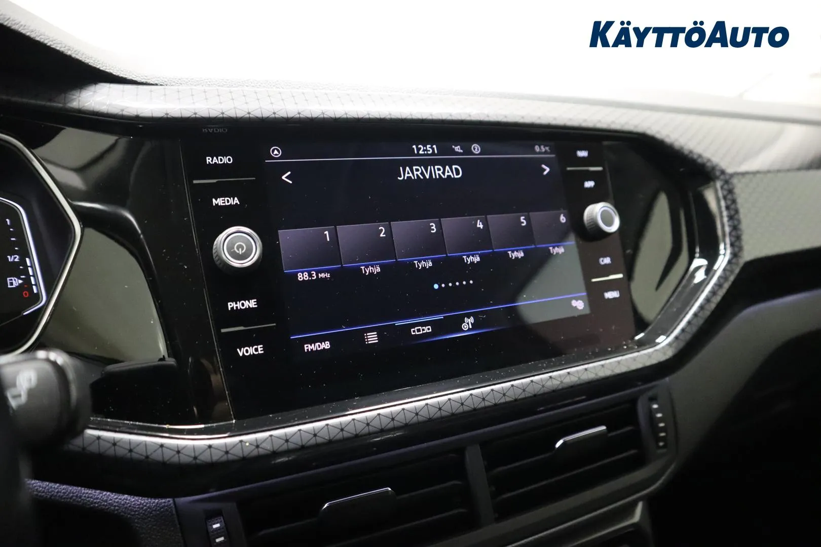 VOLKSWAGEN T-Cross ZOJ-560 carousel image