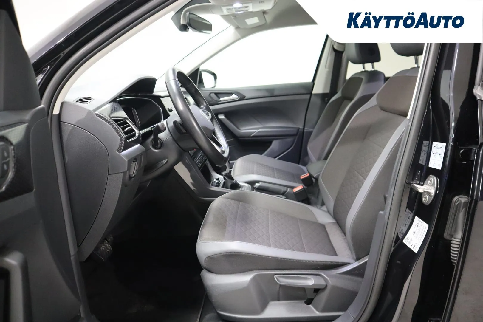 VOLKSWAGEN T-Cross ZOJ-560 carousel image