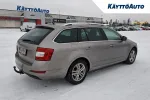 Skoda Octavia YJF-815 carousel thumbs