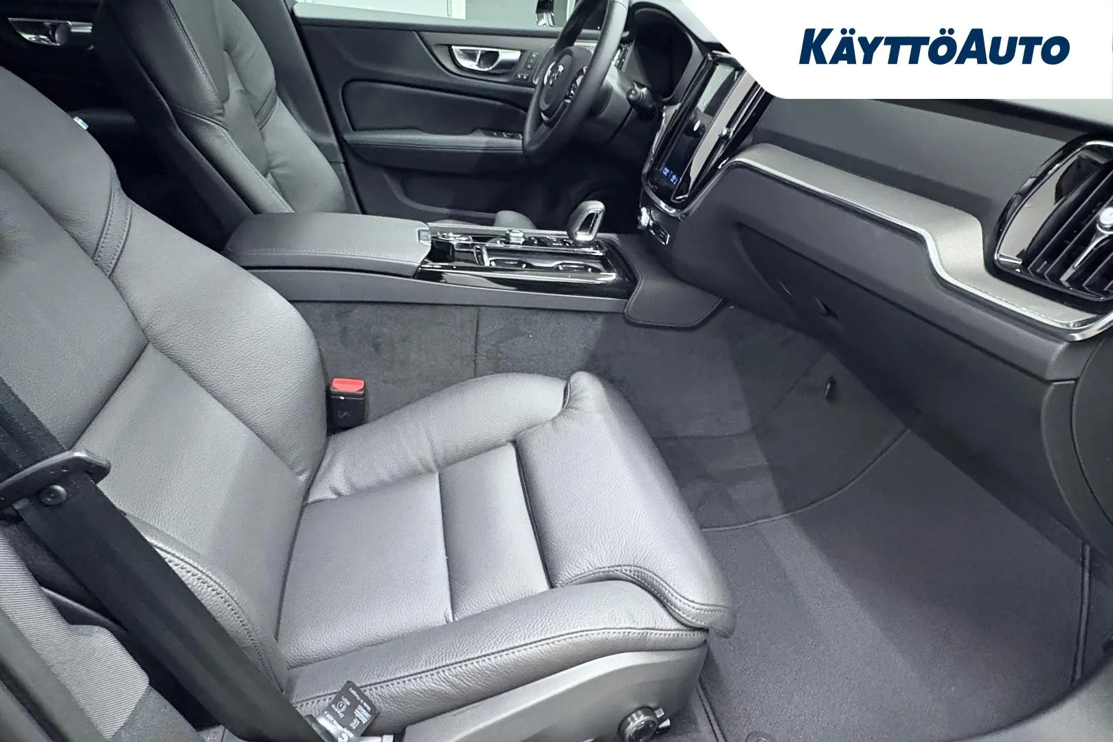 Volvo V60 NOJ-786 carousel image