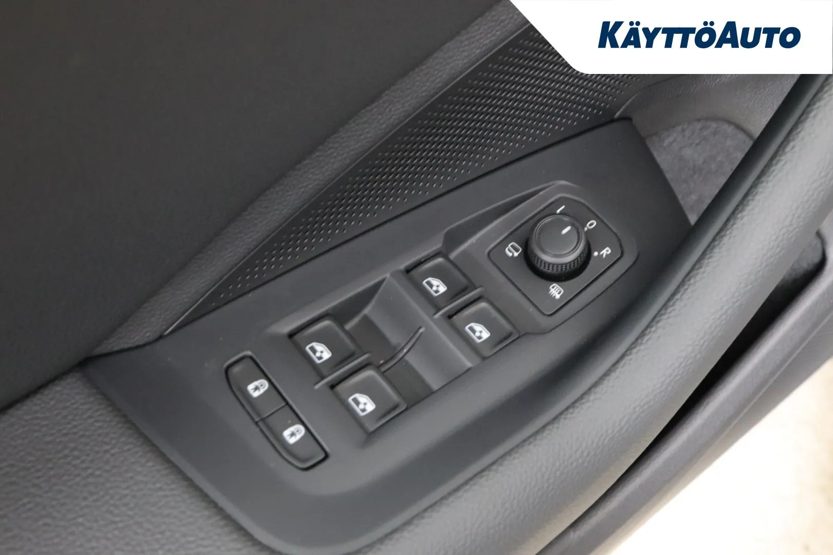 Skoda Superb LSS-313 carousel image