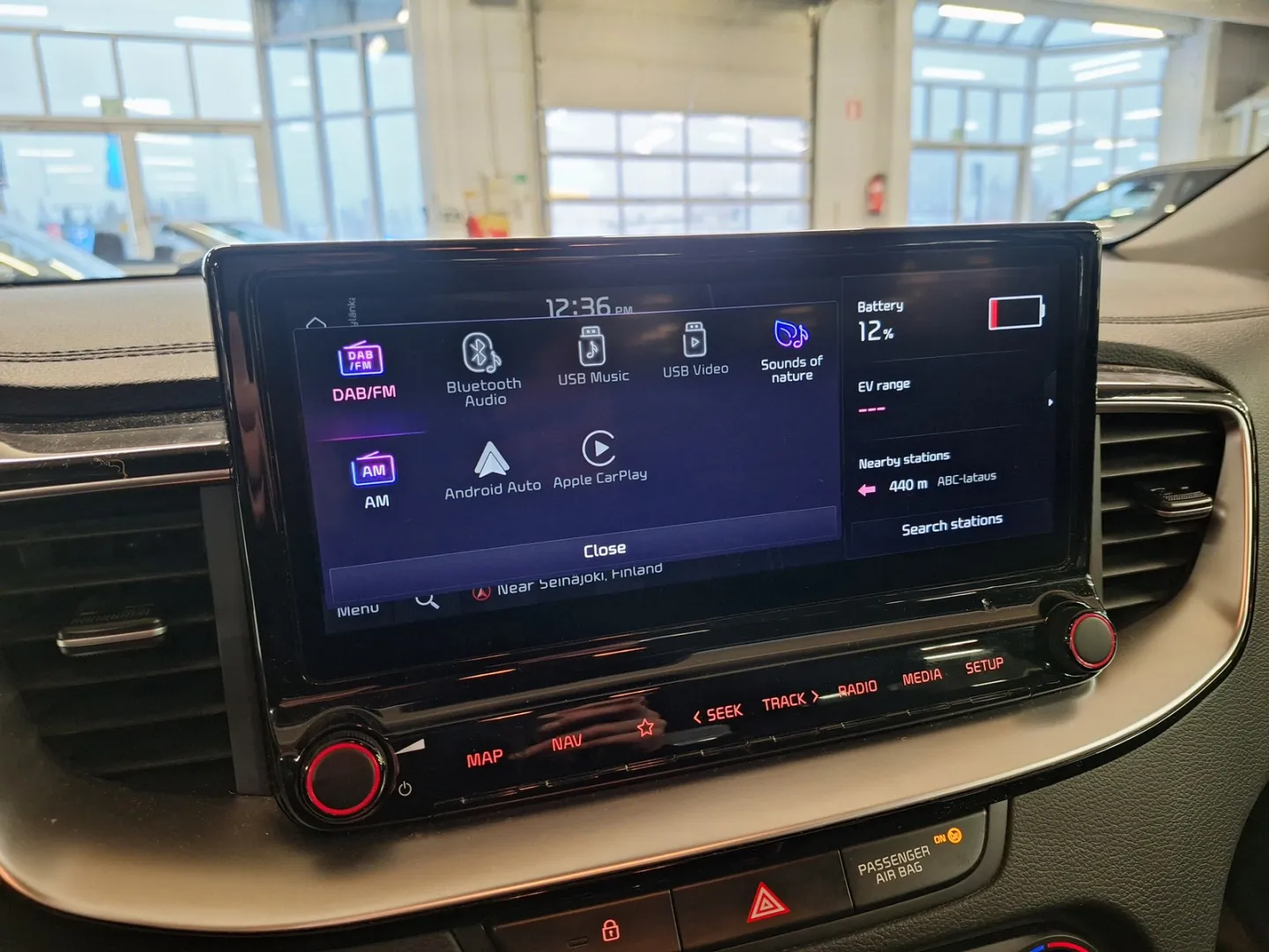 Kia Ceed CRG-889 carousel image